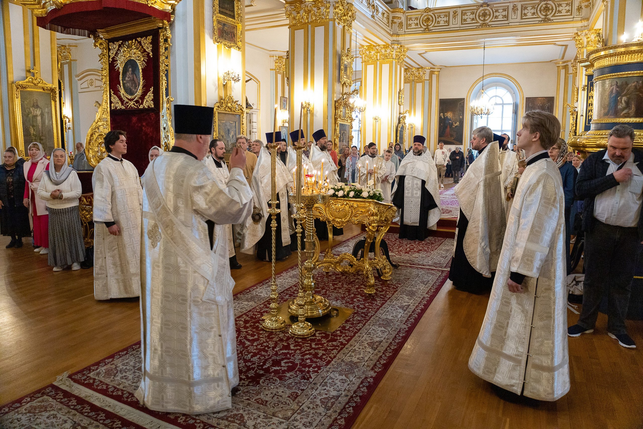 ВСЕНОЩНОЕ БДЕНИЕ В КАНУН ПРАЗДНИКА ВОЗНЕСЕНИЯ ГОСПОДНЯ. НИКОЛО-БОГОЯВЛЕНСКИЙ МОРСКОЙ СОБОР