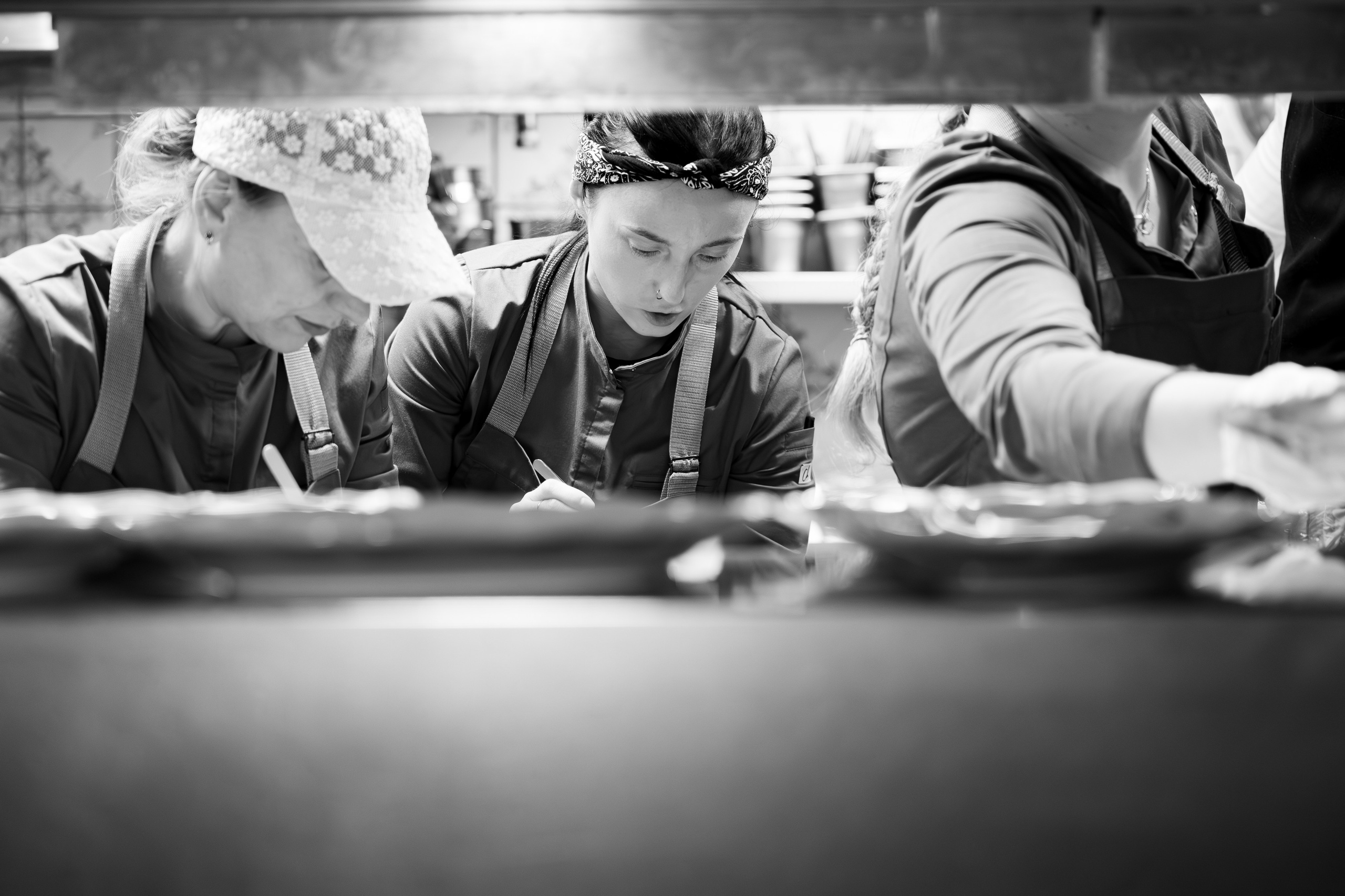 НЕ классический гастрономический ужин Gastrodvor. Дженбаз Павел — фотограф в Ялте