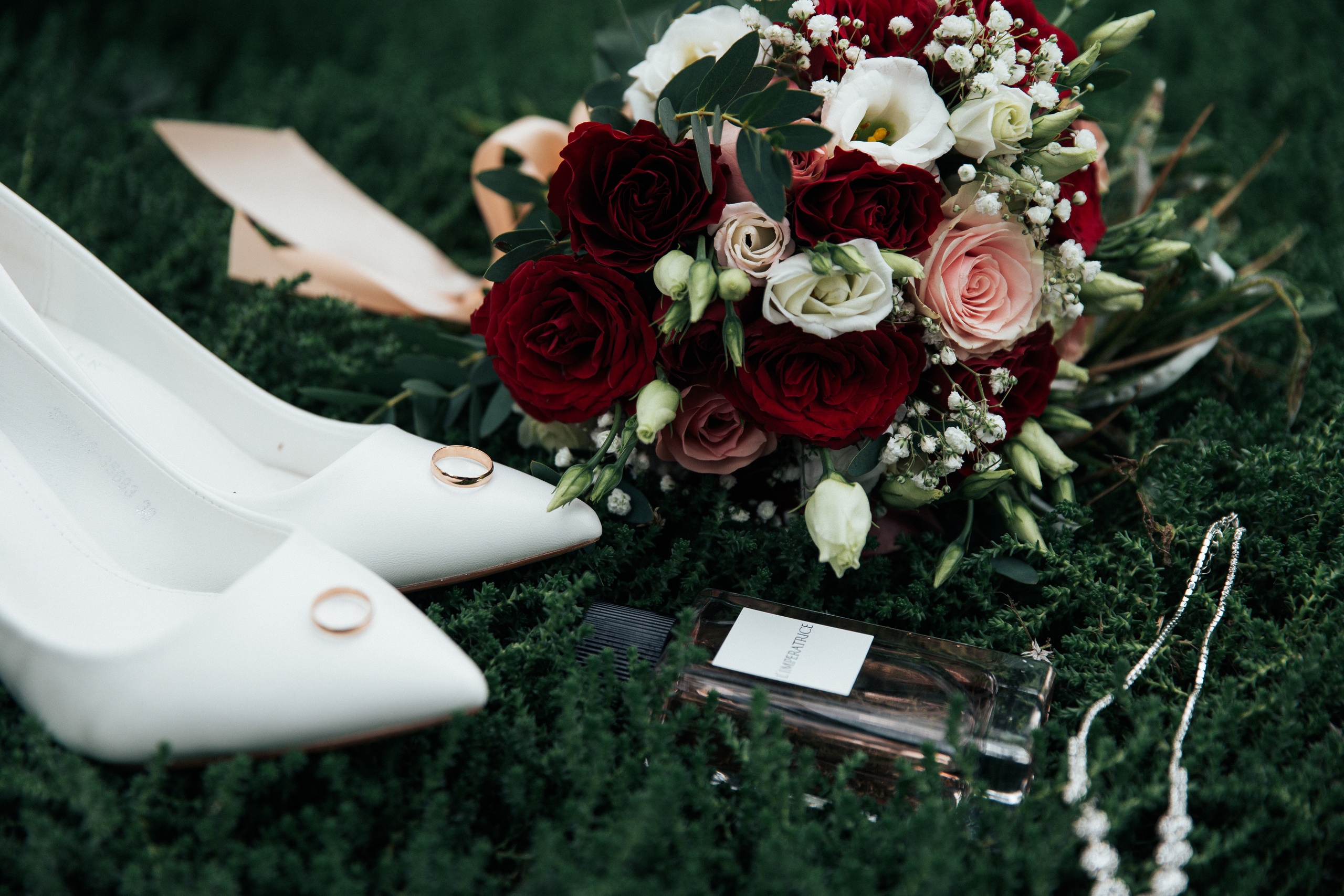 Алина и Сергей свадебная съемка в парке Елочки Домодедово. Свадебный фотограф Домодедово Москва Катерина Алехина