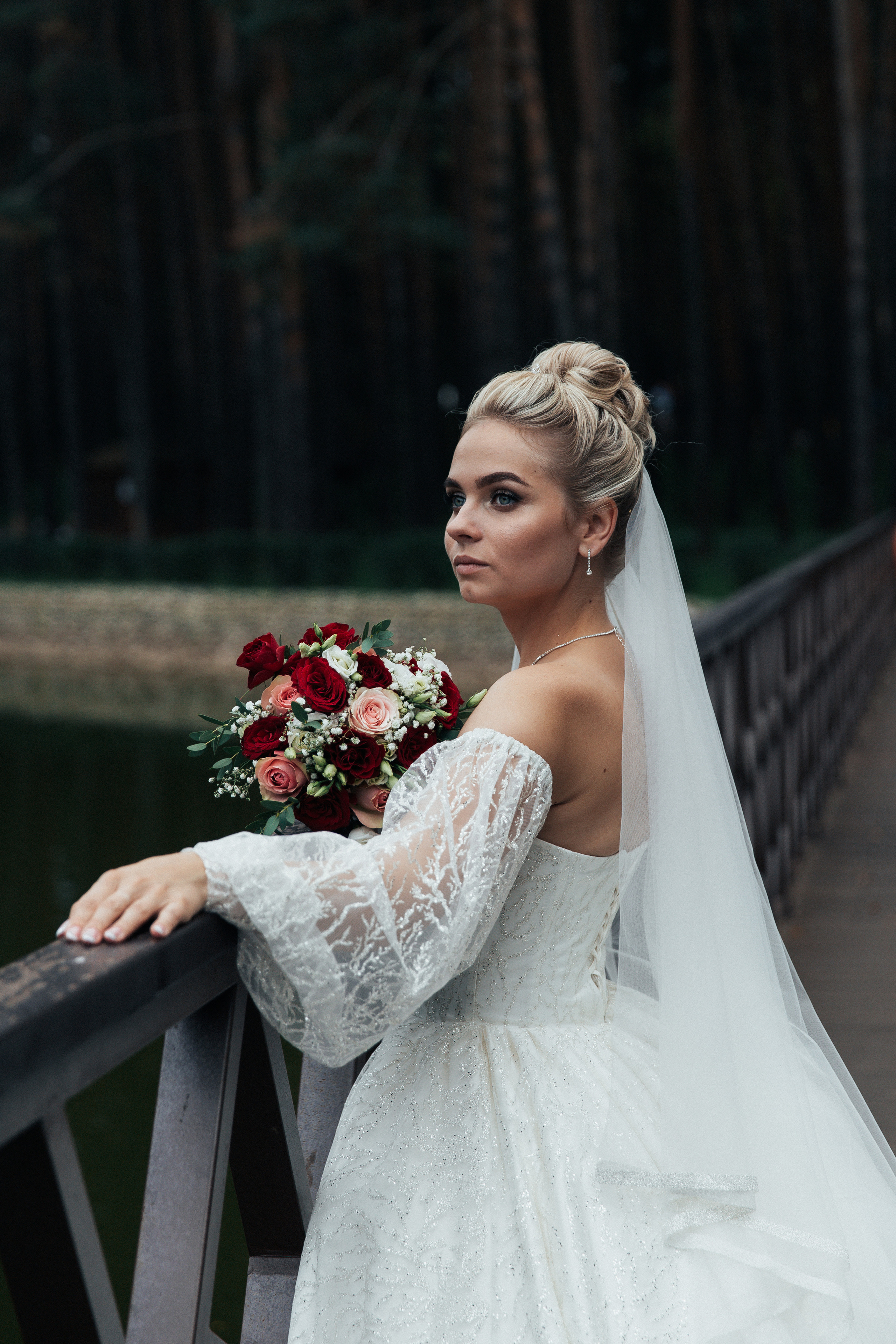 Алина и Сергей свадебная съемка в парке Елочки Домодедово. Свадебный фотограф Домодедово Москва Катерина Алехина