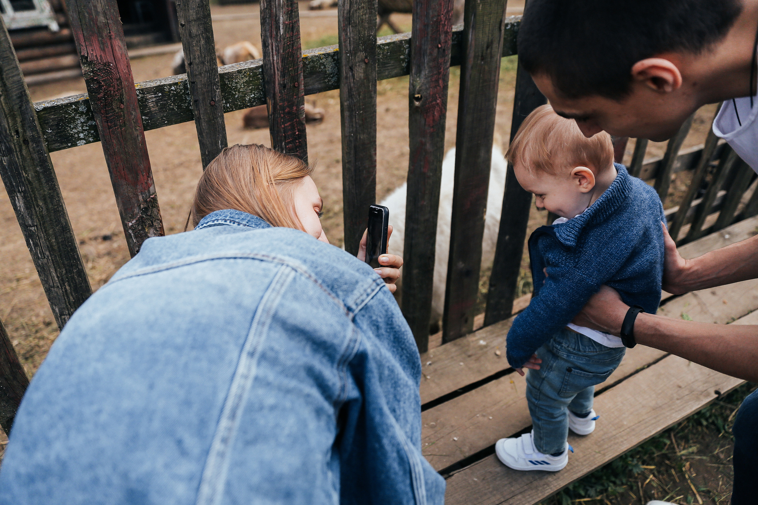 Семейная фотопрогулка в парке Горки Лениские. Свадебный фотограф Домодедово Москва Катерина Алехина