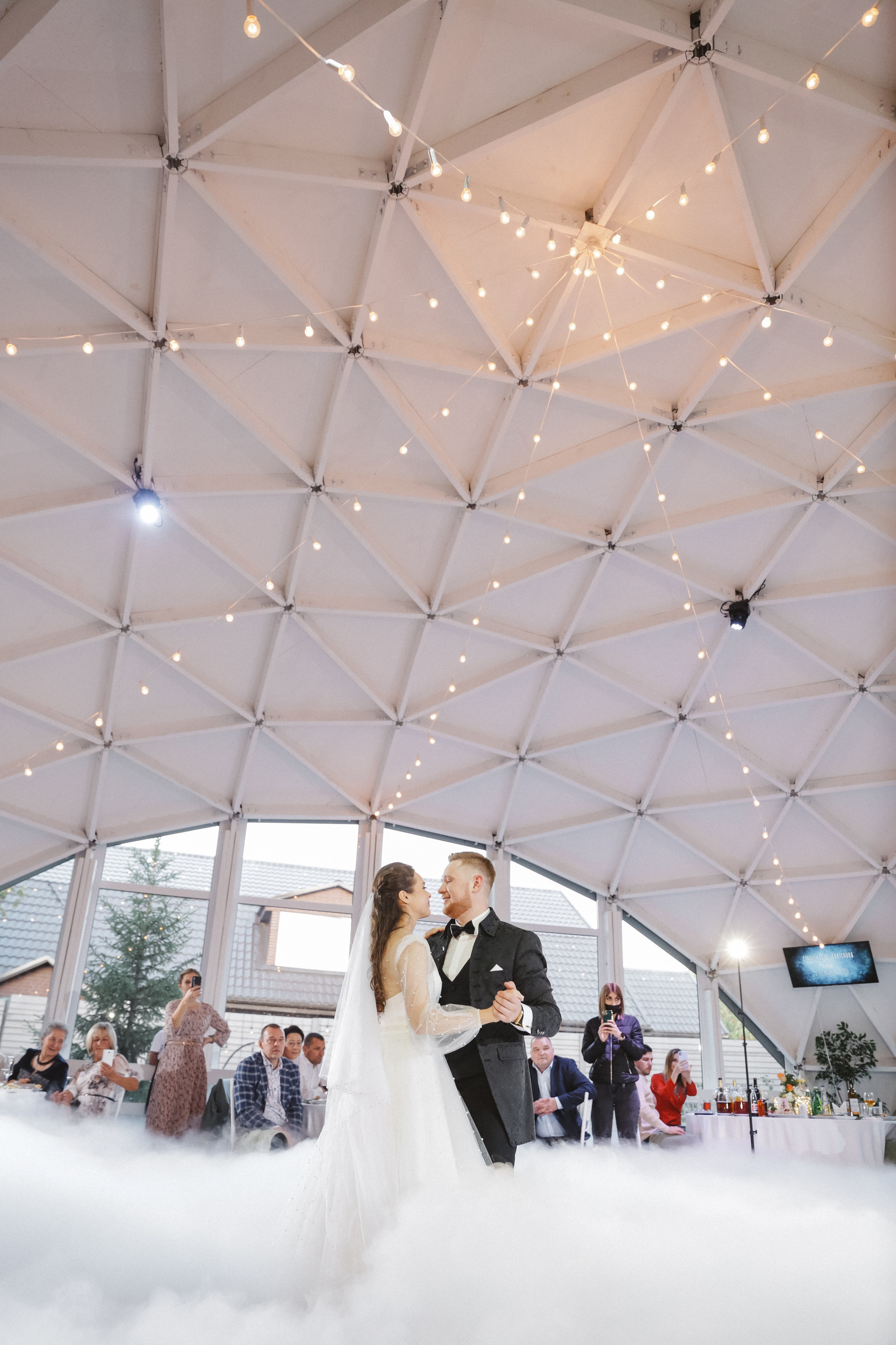 Катерина и Станислав свадьба в Зале у Озера. Свадебный фотограф Домодедово Москва Катерина Алехина