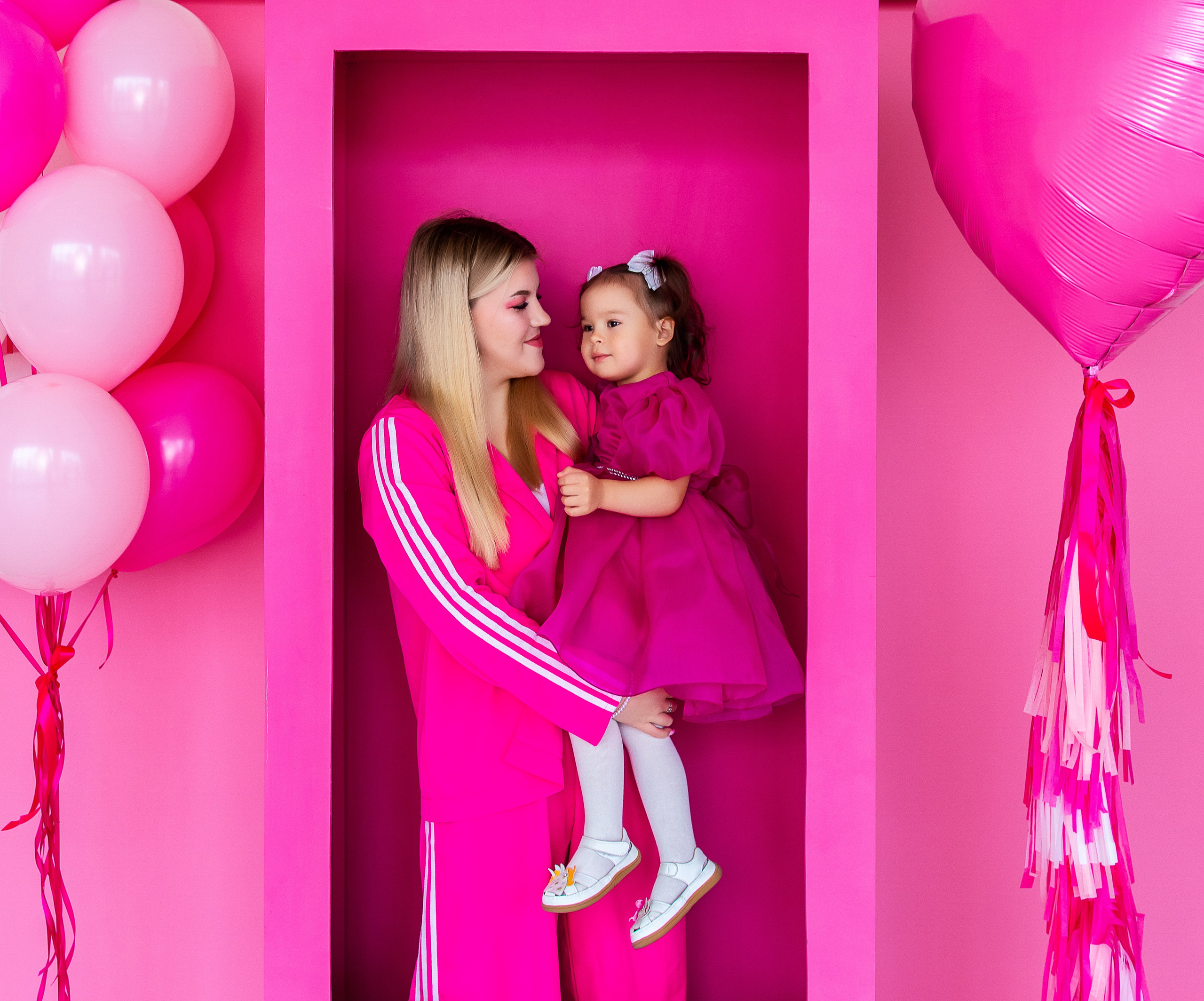 Семейная фотостудия. Семейный, свадебный и детский фотограф в Новосибирске Ольга Хидченко