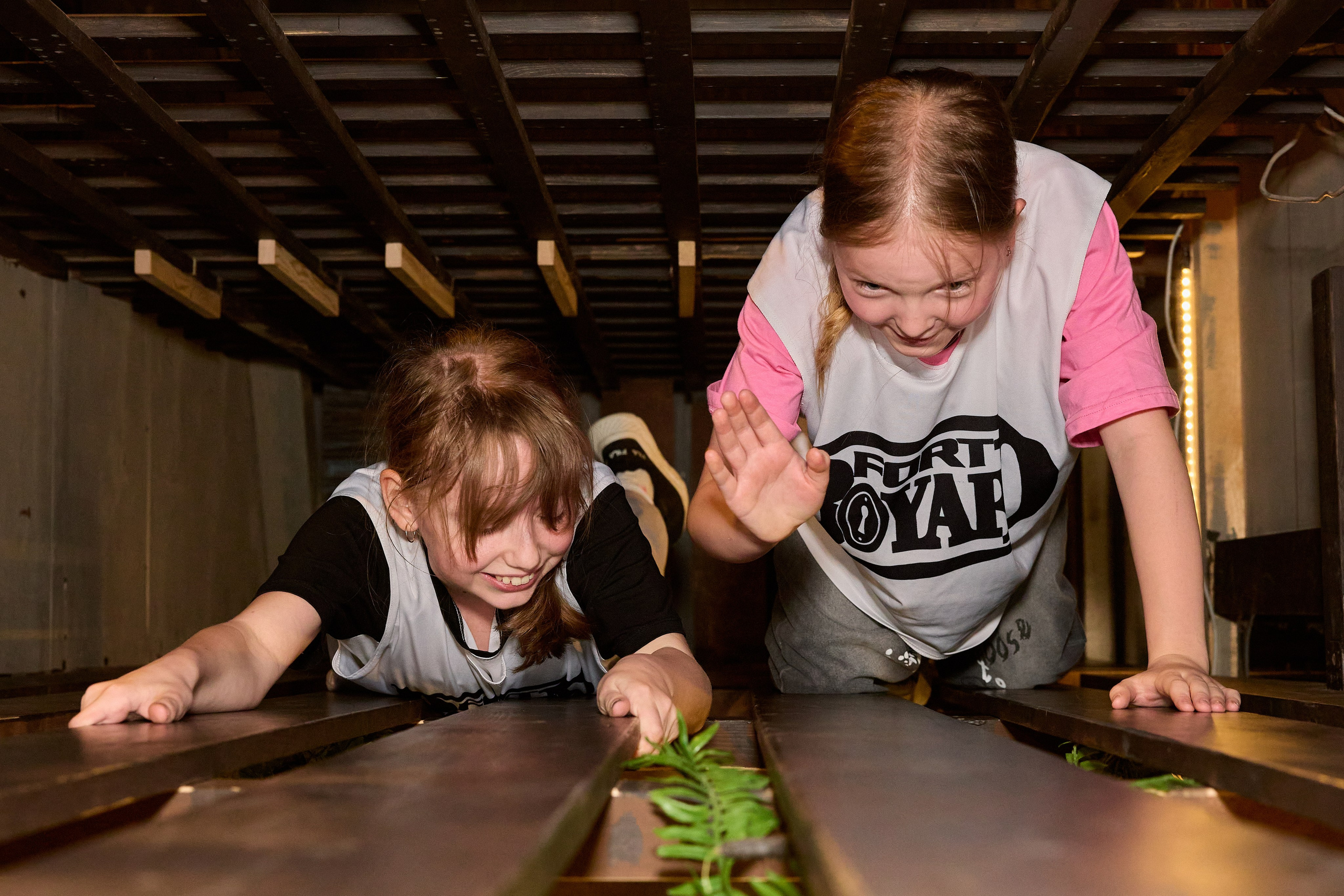 Фотосъёмка квестов и квест-шоу. Предметный и репортажный фотограф Алексей Кротов