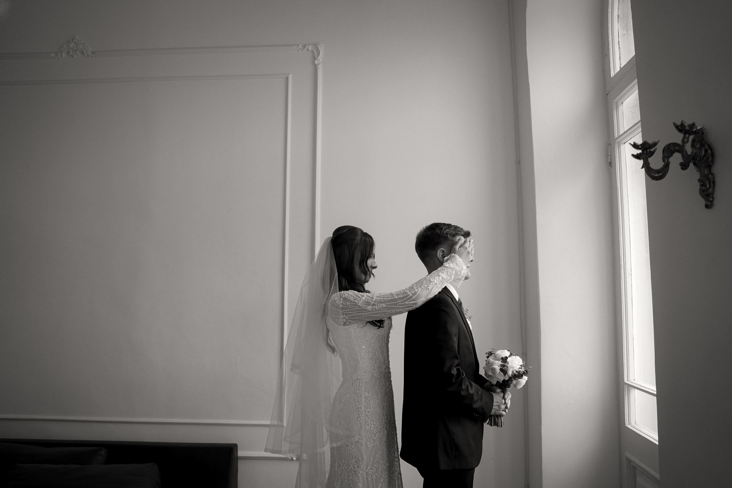 Свадебная фотосъёмка в студии «Флакон» Ростов-на-Дону. Фотограф Алёна Чеботова. Свадебный фотограф в Ростове-на-Дону. Таинство Крещения и Венчания, семейные фотосессии. Алёна Чёботова