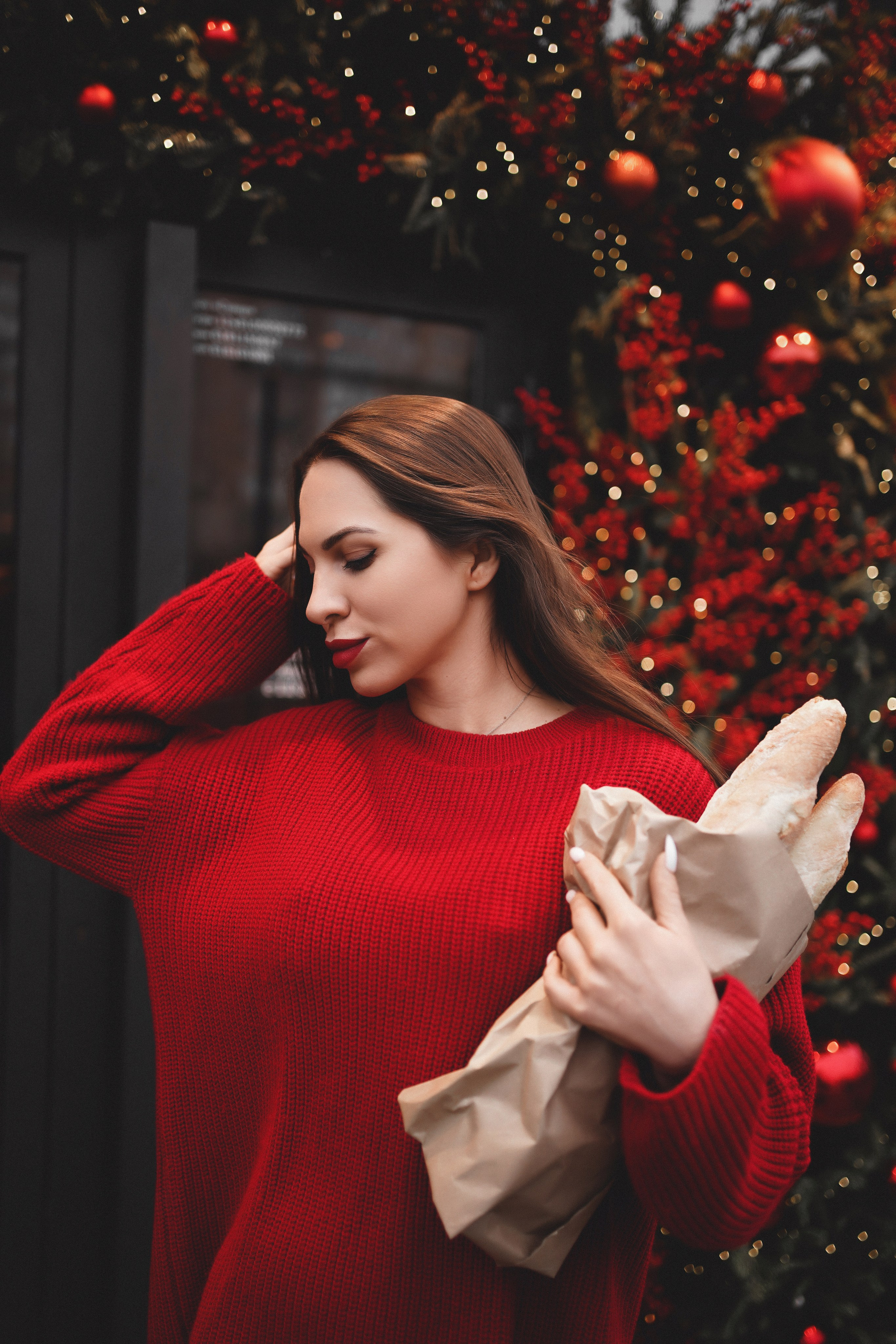 Пури пури. Фотосессия в Ростове-на-Дону. Дарья в ярком образе с батонами. Свадебный фотограф в Ростове-на-Дону. Таинство Крещения и Венчания, семейные фотосессии. Алёна Чёботова