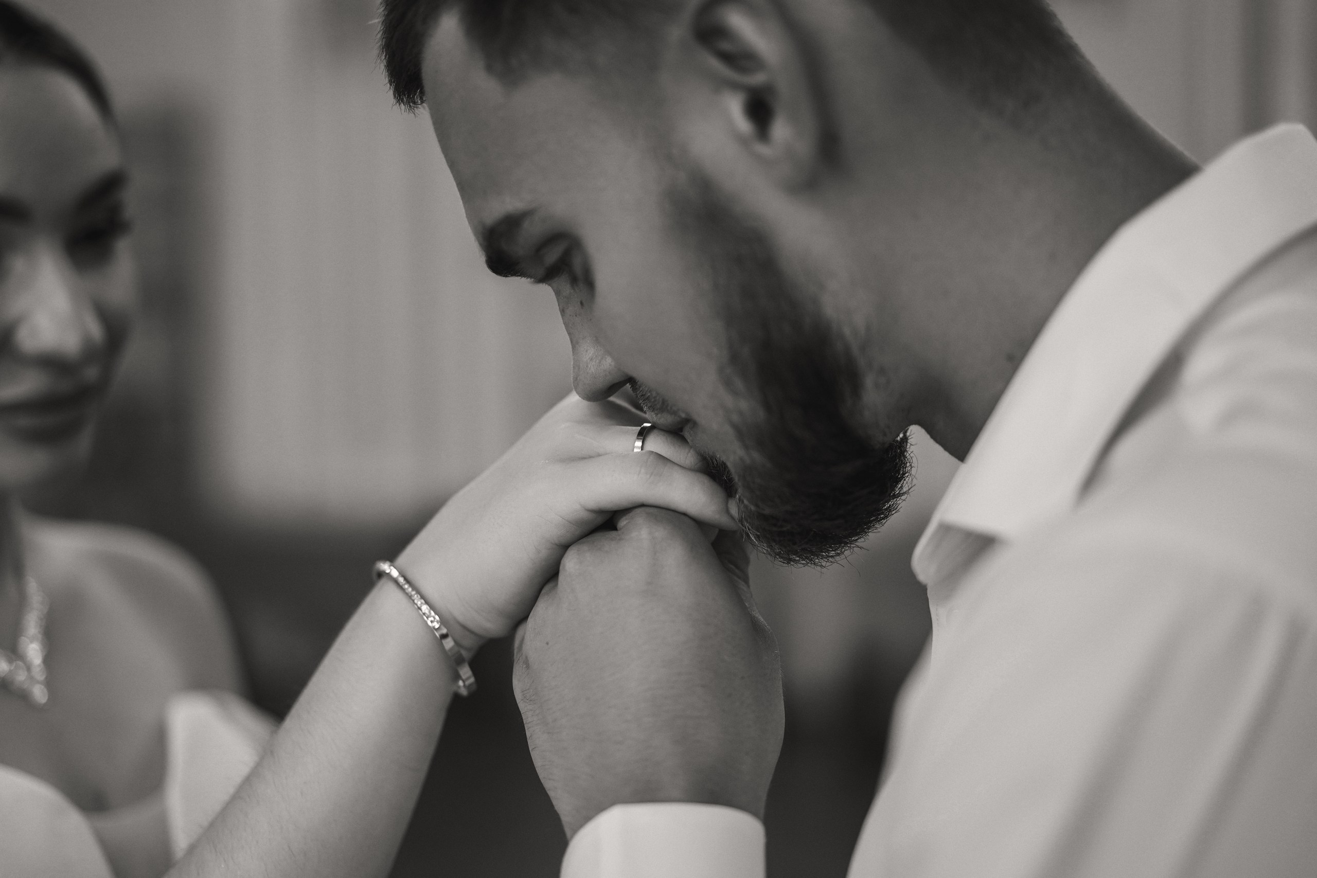 Свадебная фотосессия в библиотеке имени Пушкина. Фотограф Новочеркасск. Свадебный фотограф в Ростове-на-Дону. Таинство Крещения и Венчания, семейные фотосессии. Алёна Чёботова