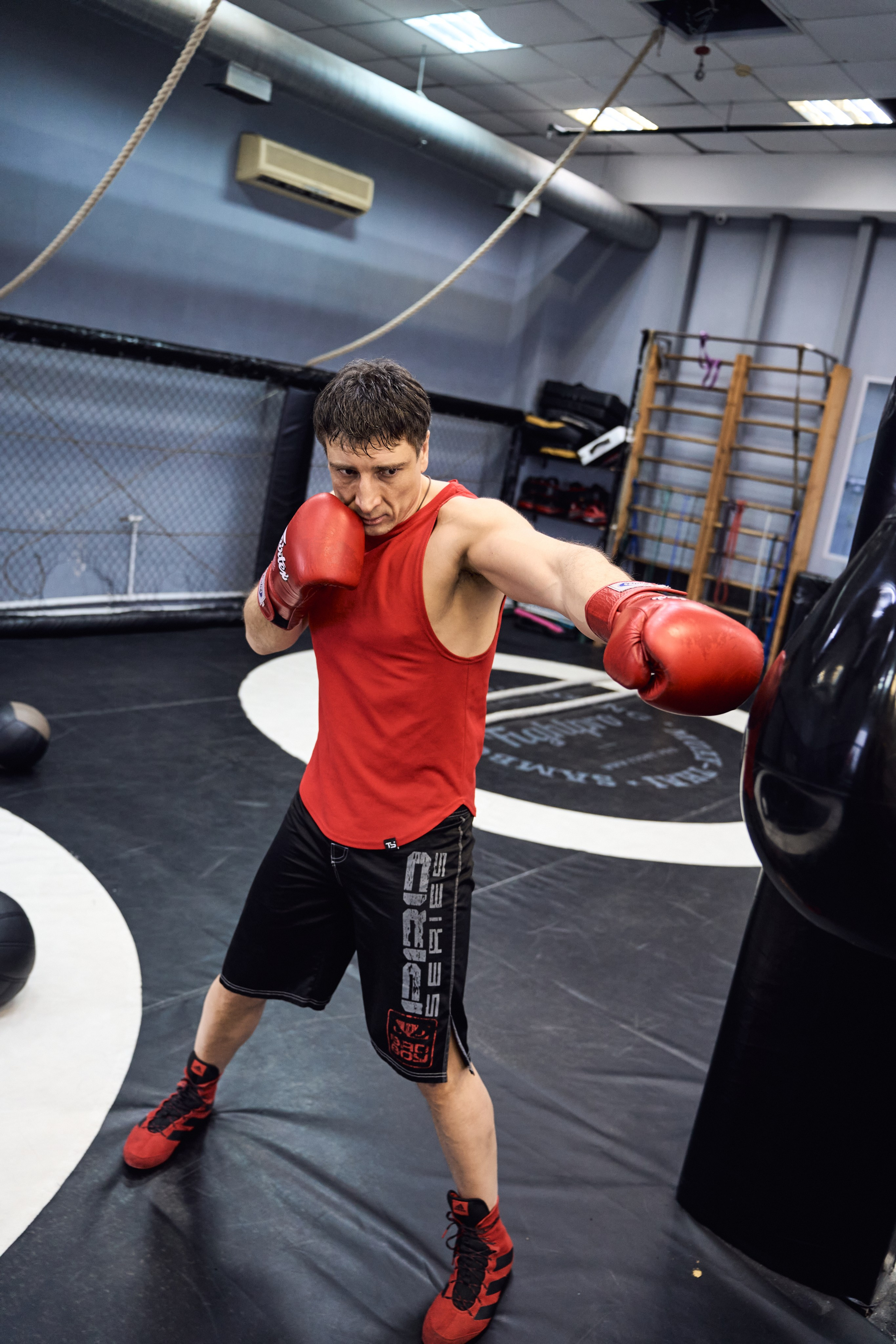 Дмитрий| Мужская съемка. ОЧЕНЬ ПЛОХОЙ ФОТОГРАФ