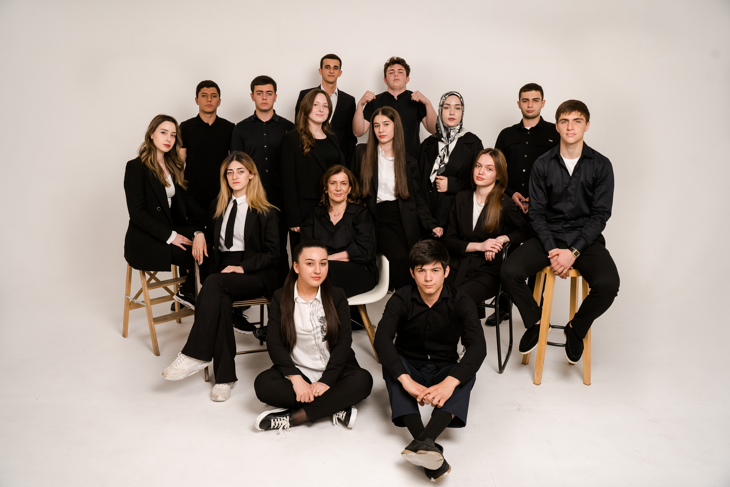 Выпуск 2023 Махачкала 56 школа. Свадебный и семейный фотограф респ. Дагестан и г. Москва Диана Старри