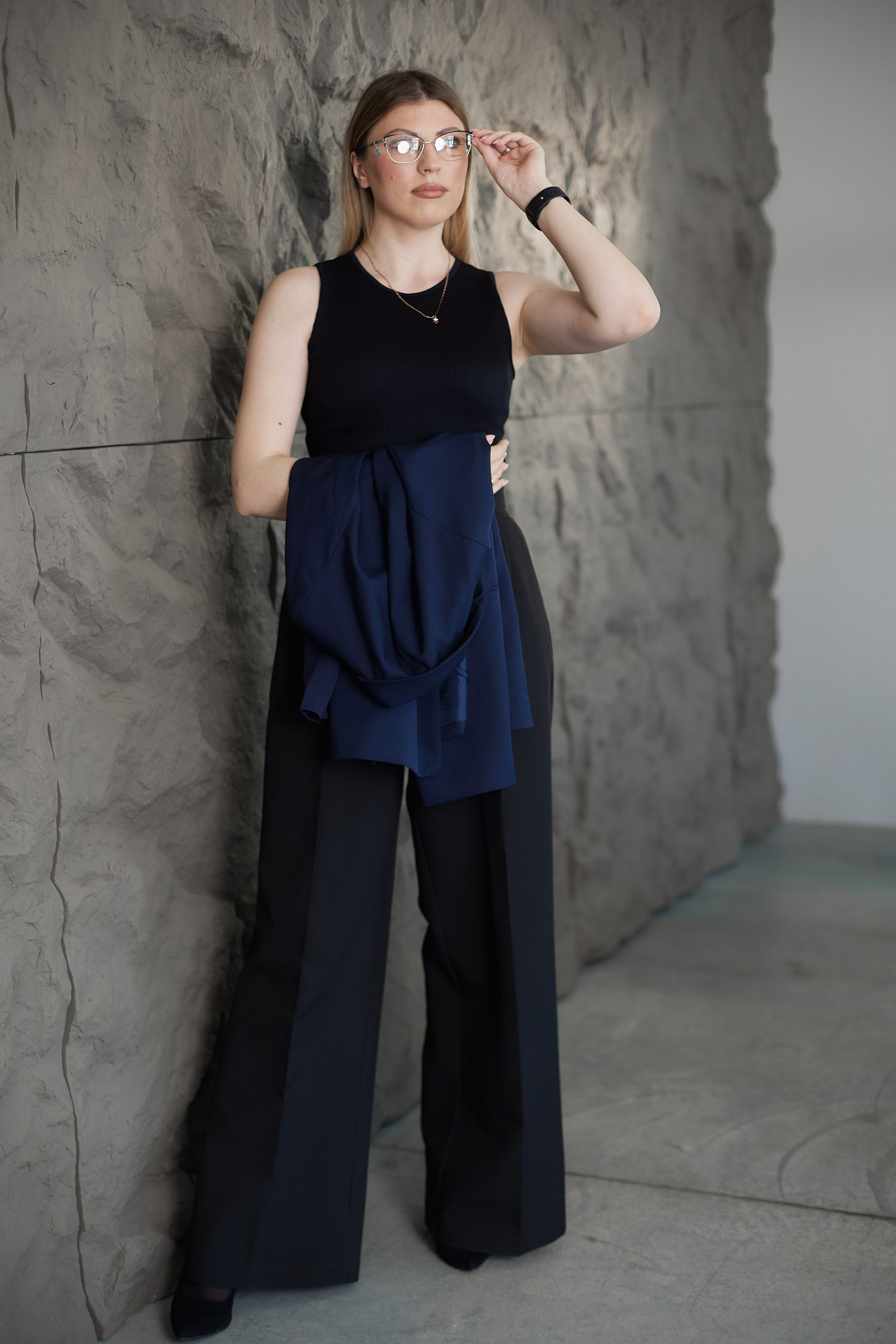 Бизнес съёмка для Оптик Маркет. Виктория Ларина — Портретный профессиональный фотограф в Иркутске