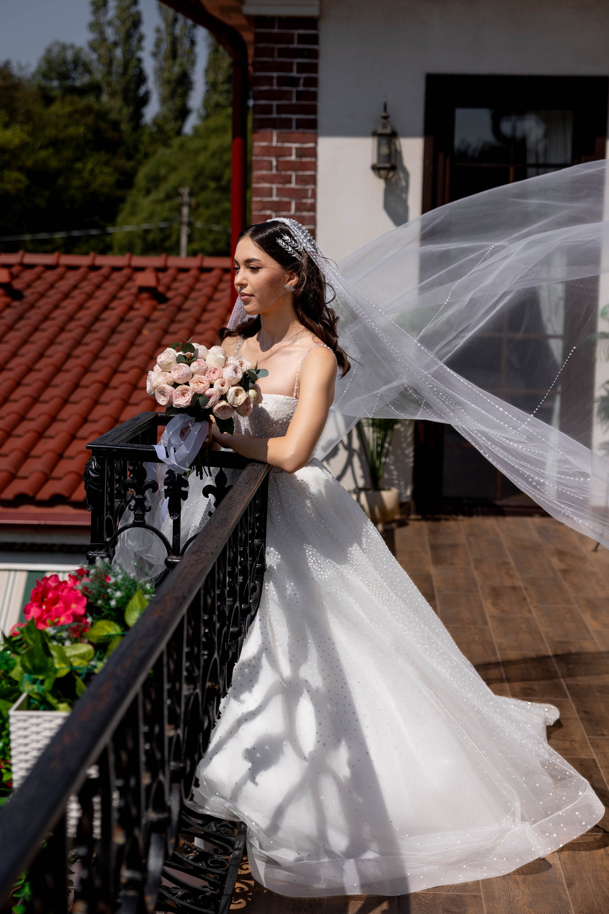 Милана и. Видеосьемка, фотосьемка свадеб, юбилеев, утренников в Краснодарском кр