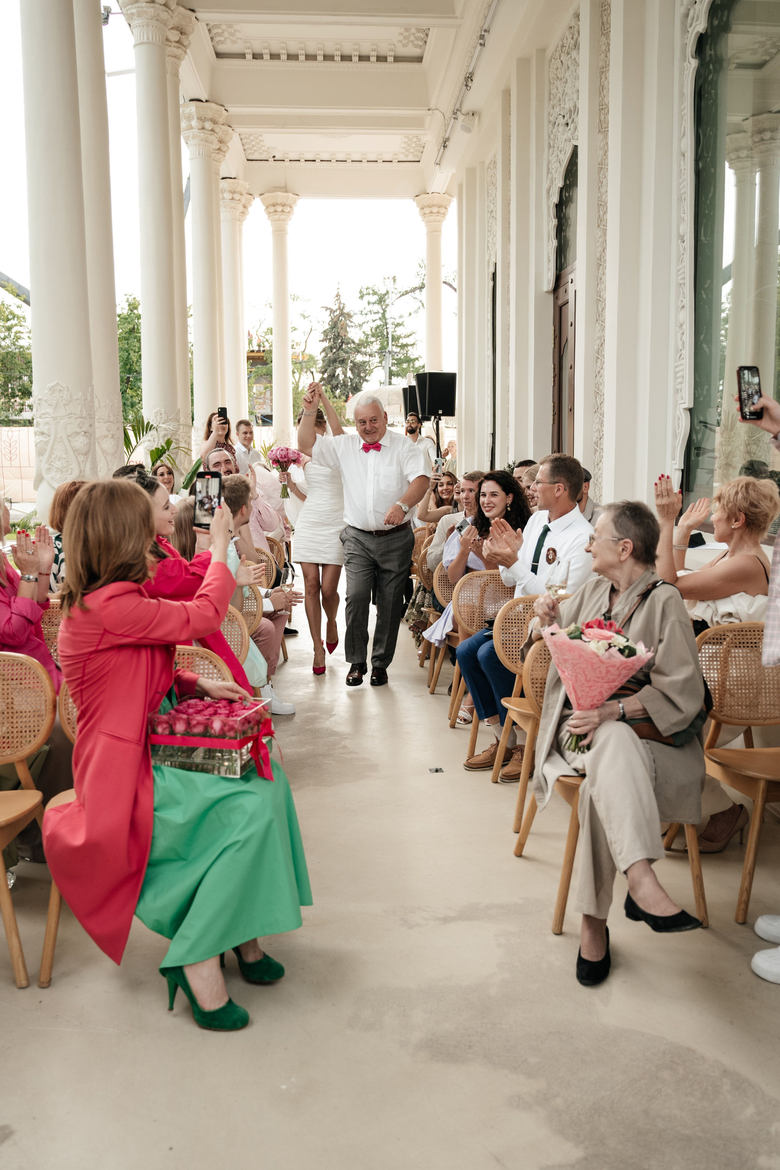 Ресторан Домик в саду, ВДНХ. Свадебный фотограф Москва Александра Аверкова