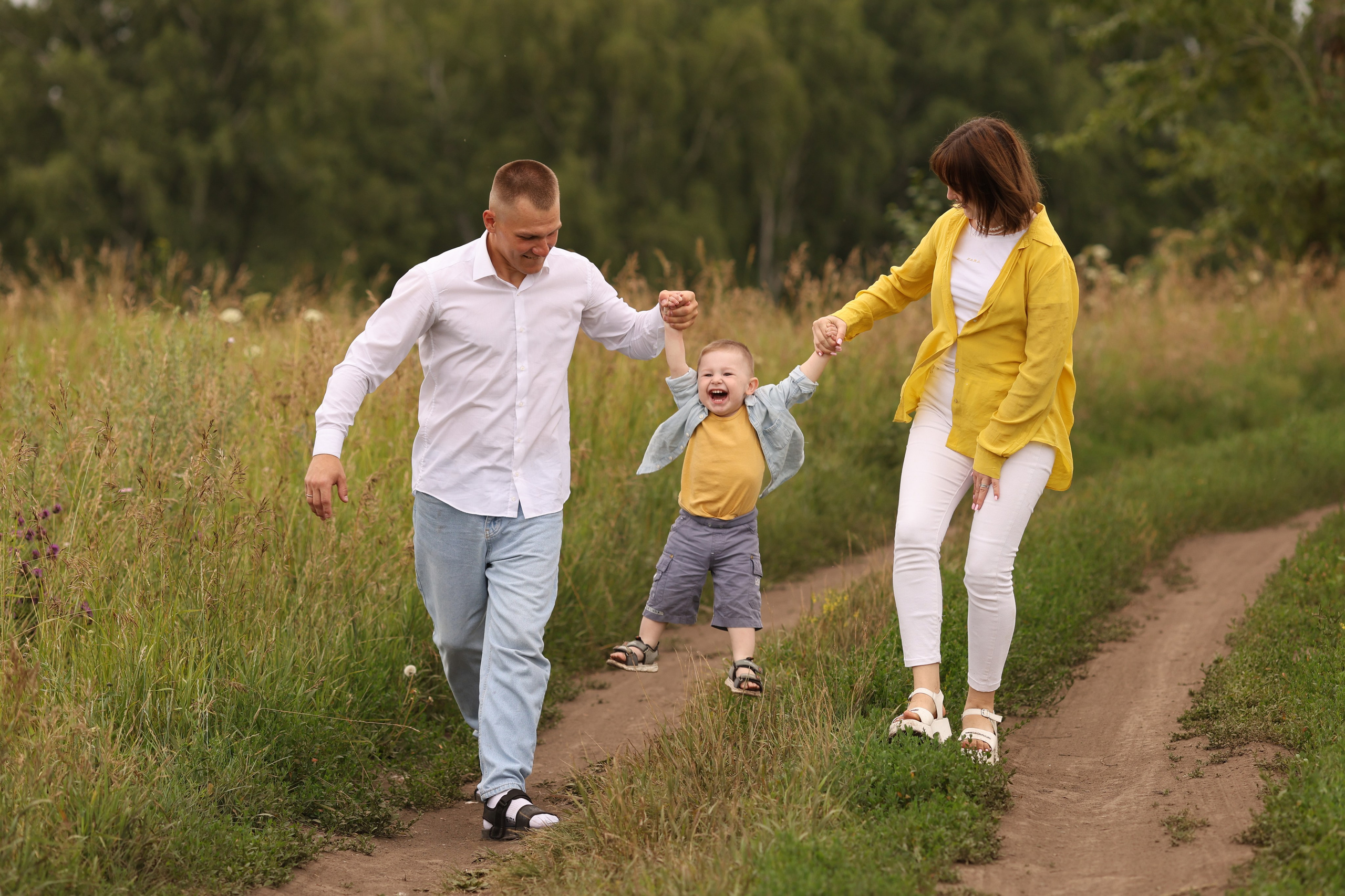 Семейная съемка на природе. Семейный фотограф Заринск-Барнаул Юлия Войт