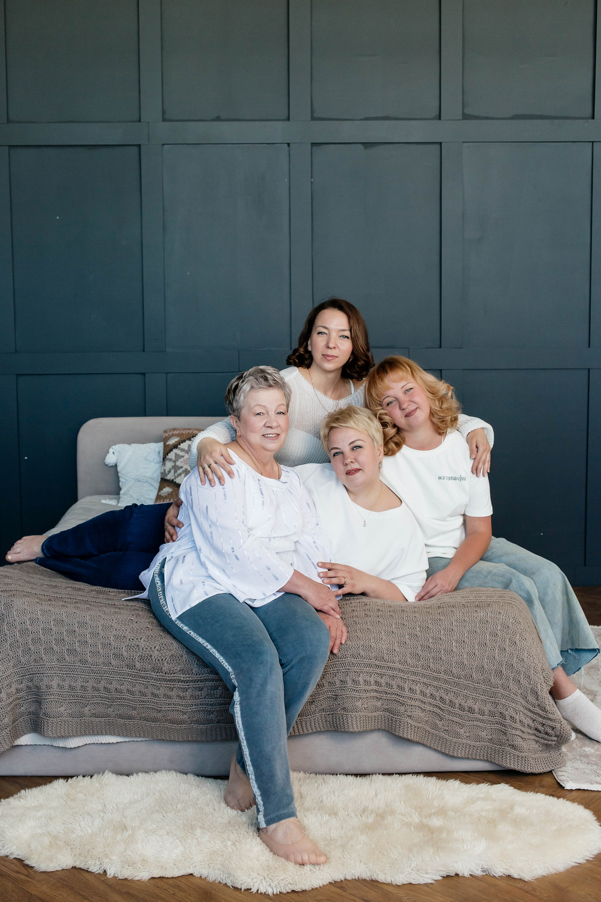 Семейная фотосессия Любовь и дочки. Женский фотограф в Оренбурге Ирина Заводчикова