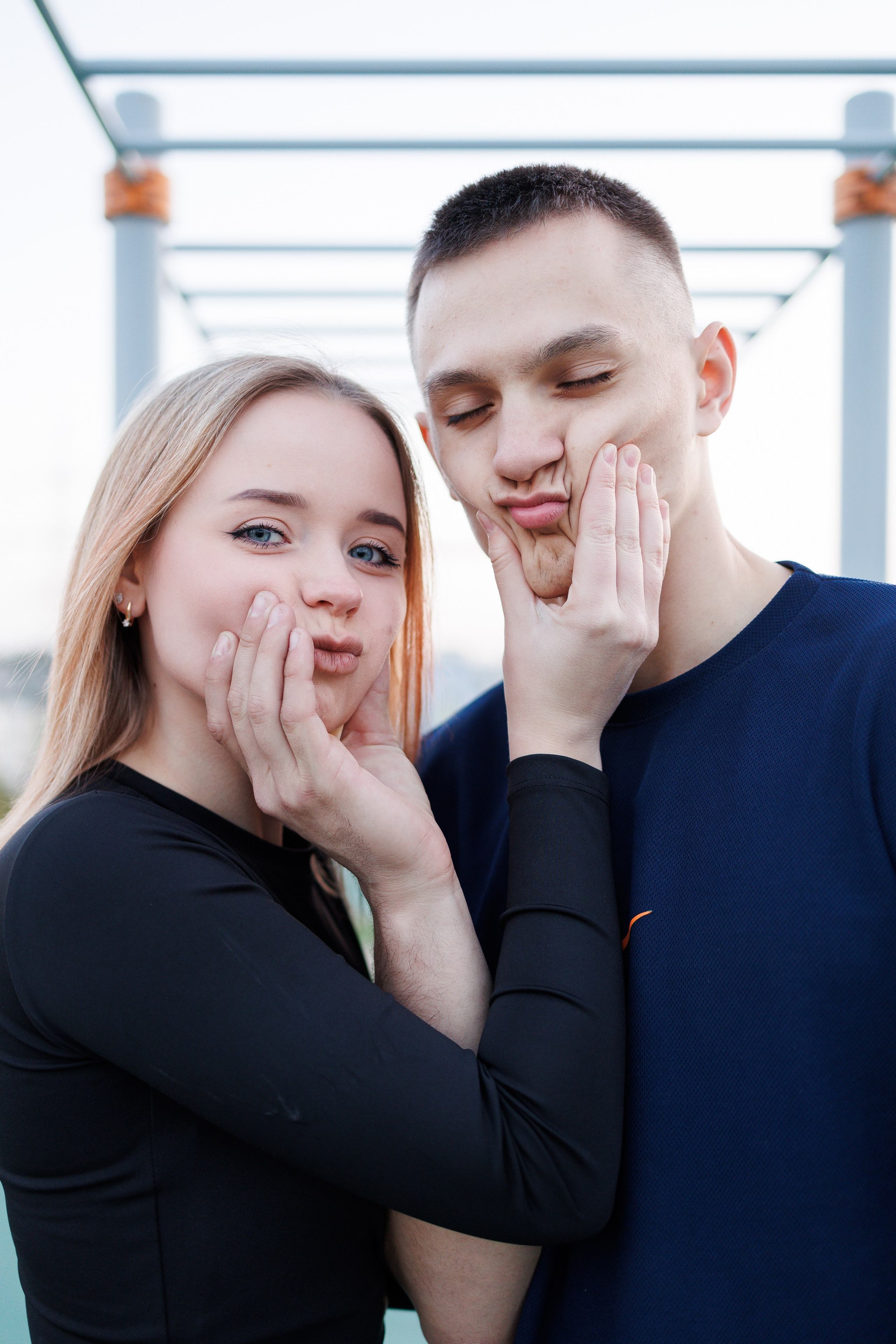 На спорт площадке (Настя+Игорь). Photograph Svetlana Volkova