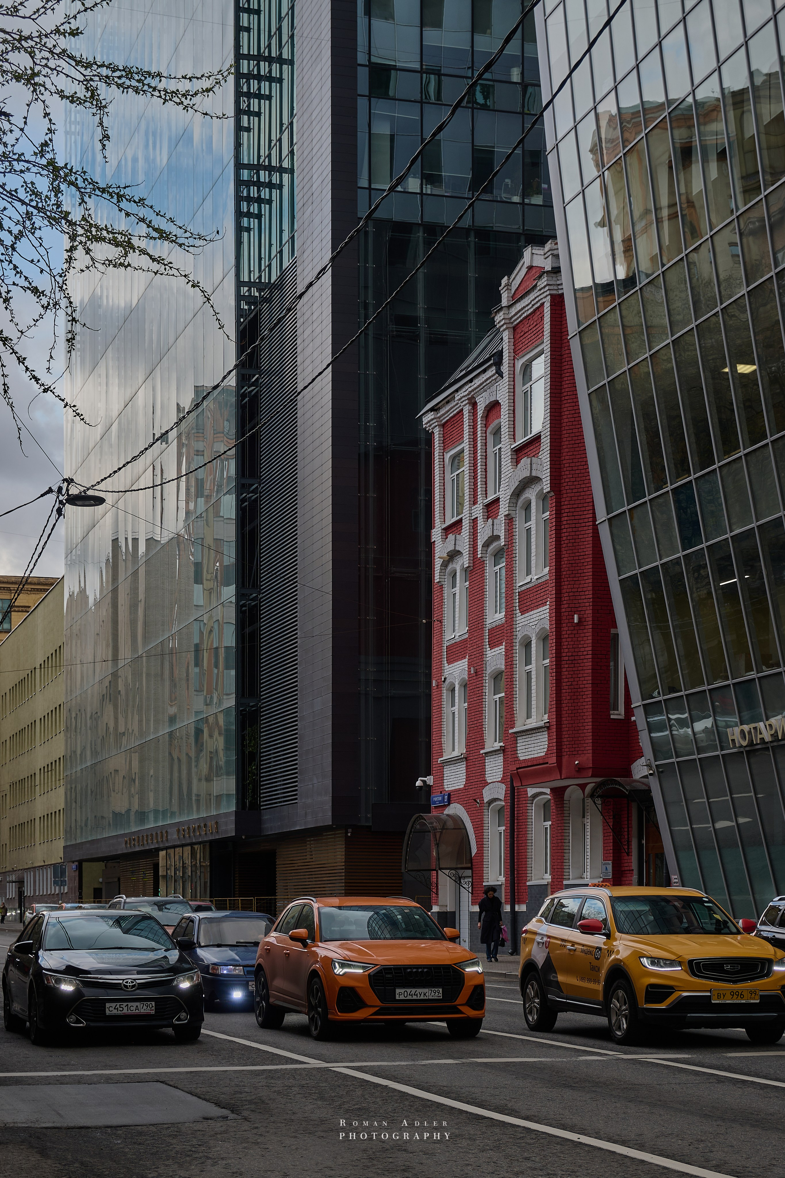Уличный драйв!. Фотограф Роман Адлер