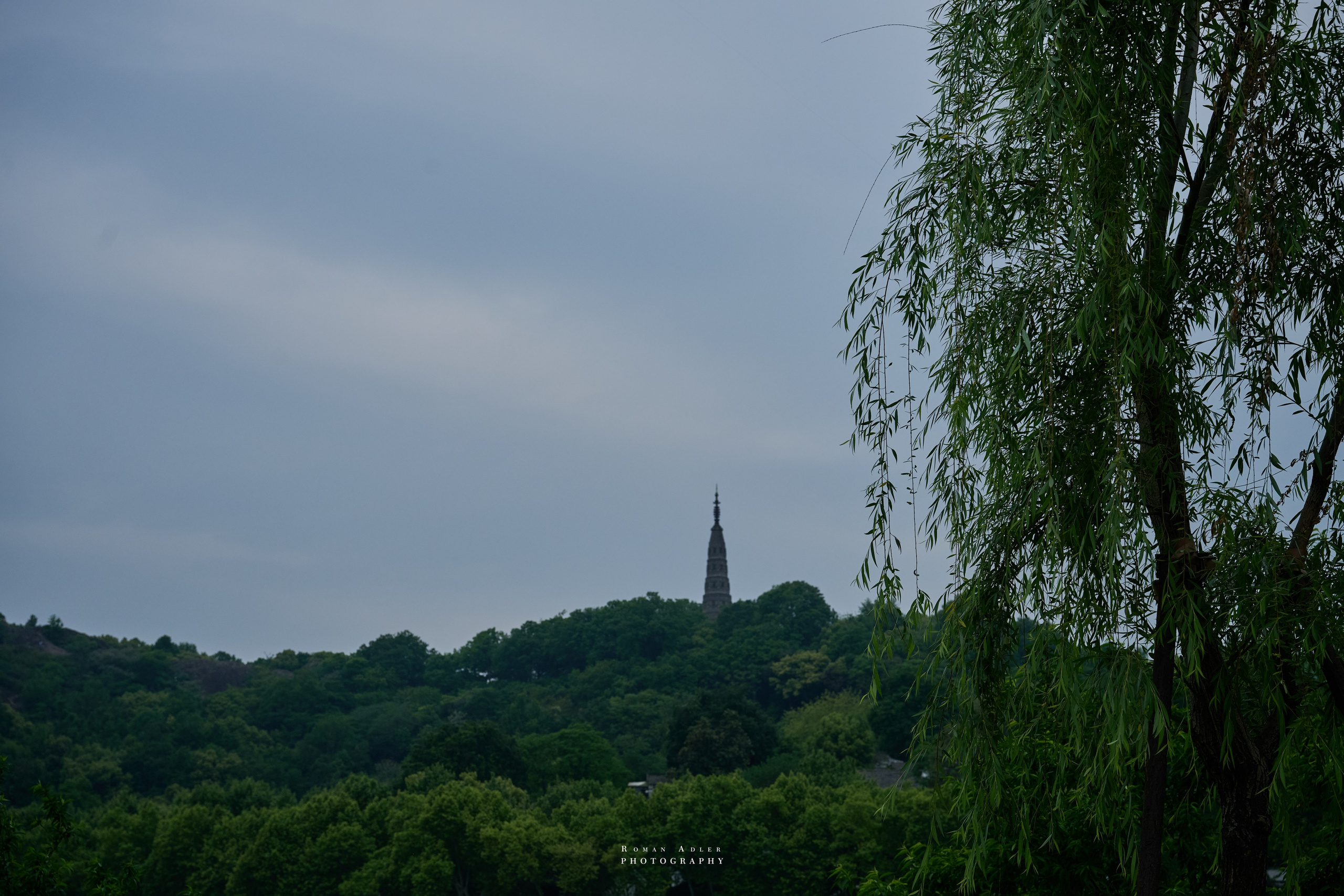 Озеро Сиху в Ханчжоу. Фотограф Роман Адлер