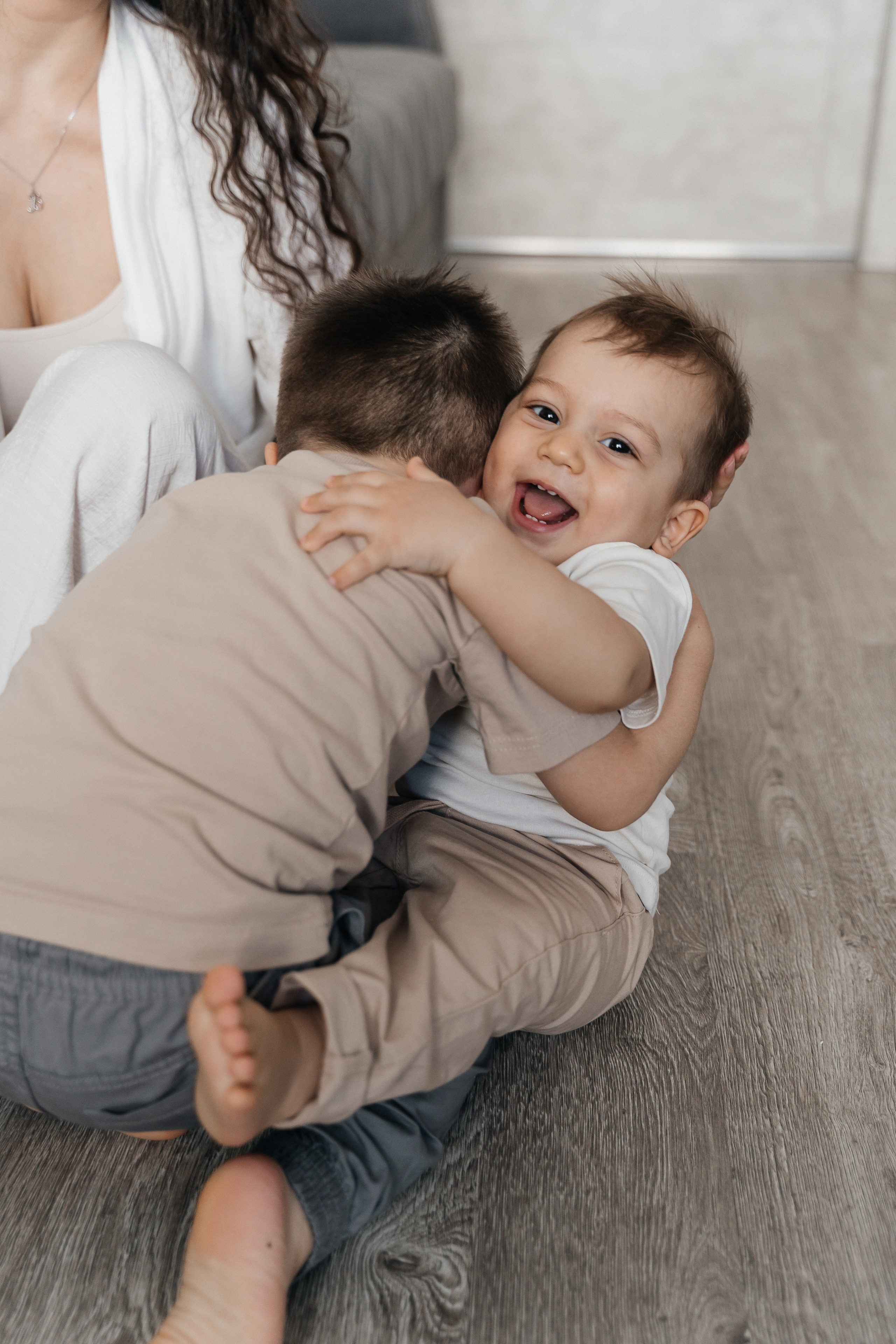 Андрей, Вероника, Миша и Паша. Волик Мария