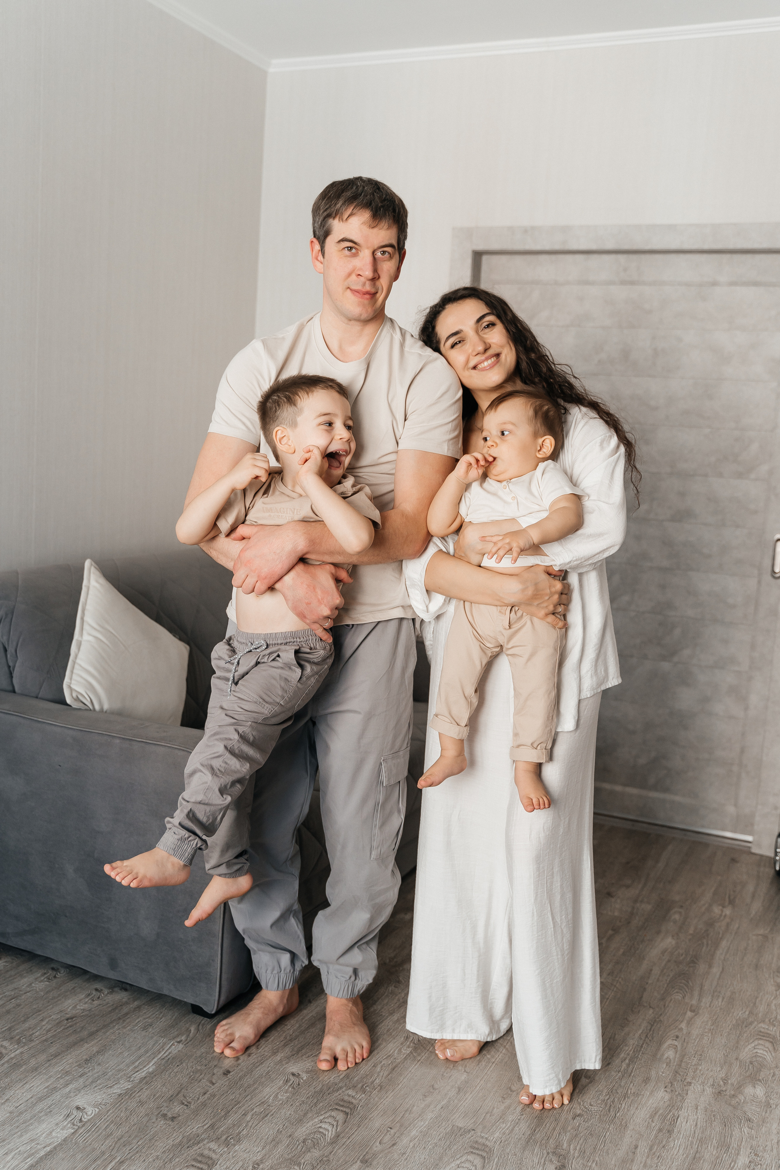 Андрей, Вероника, Миша и Паша. Волик Мария