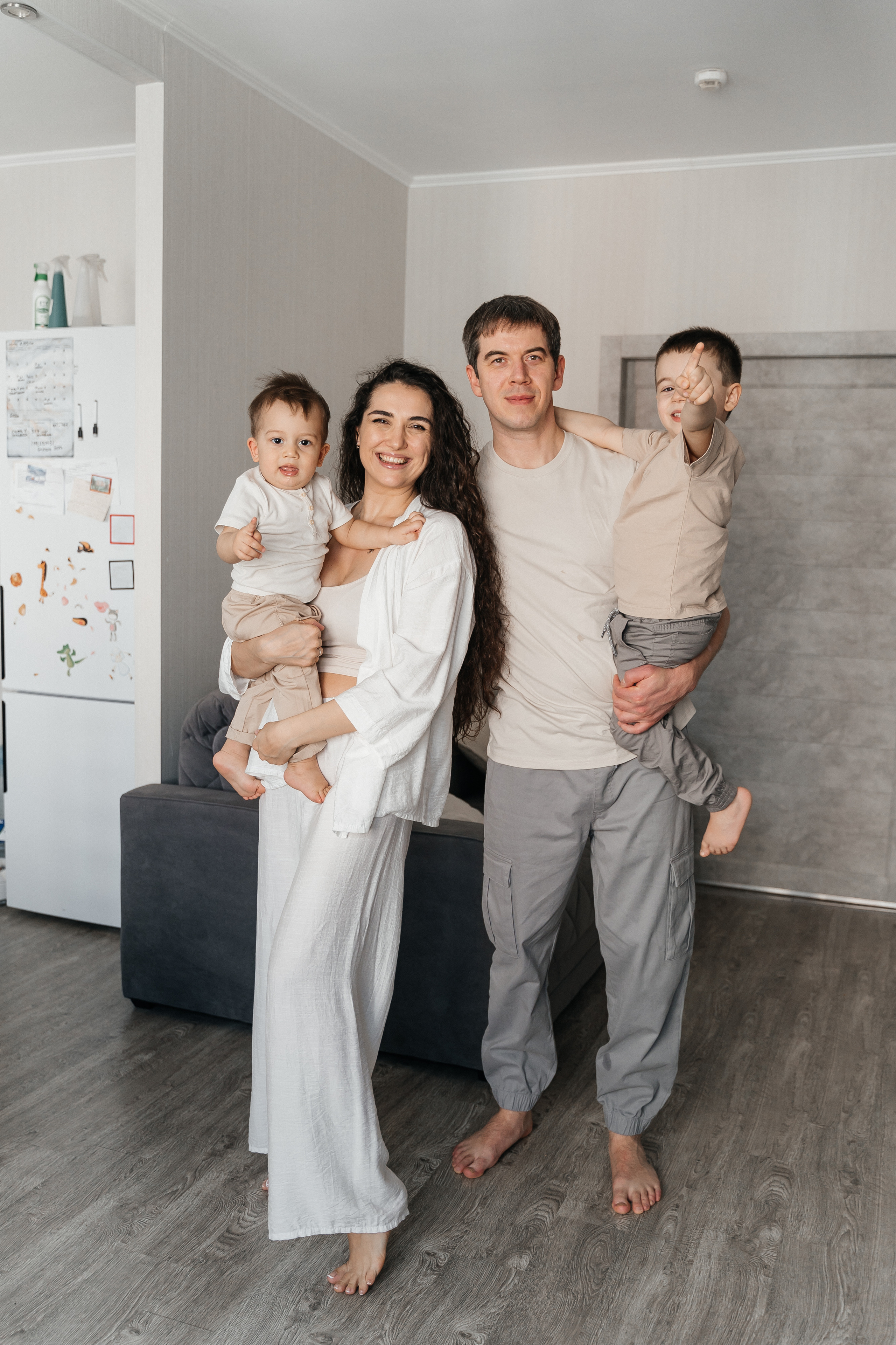 Андрей, Вероника, Миша и Паша. Волик Мария