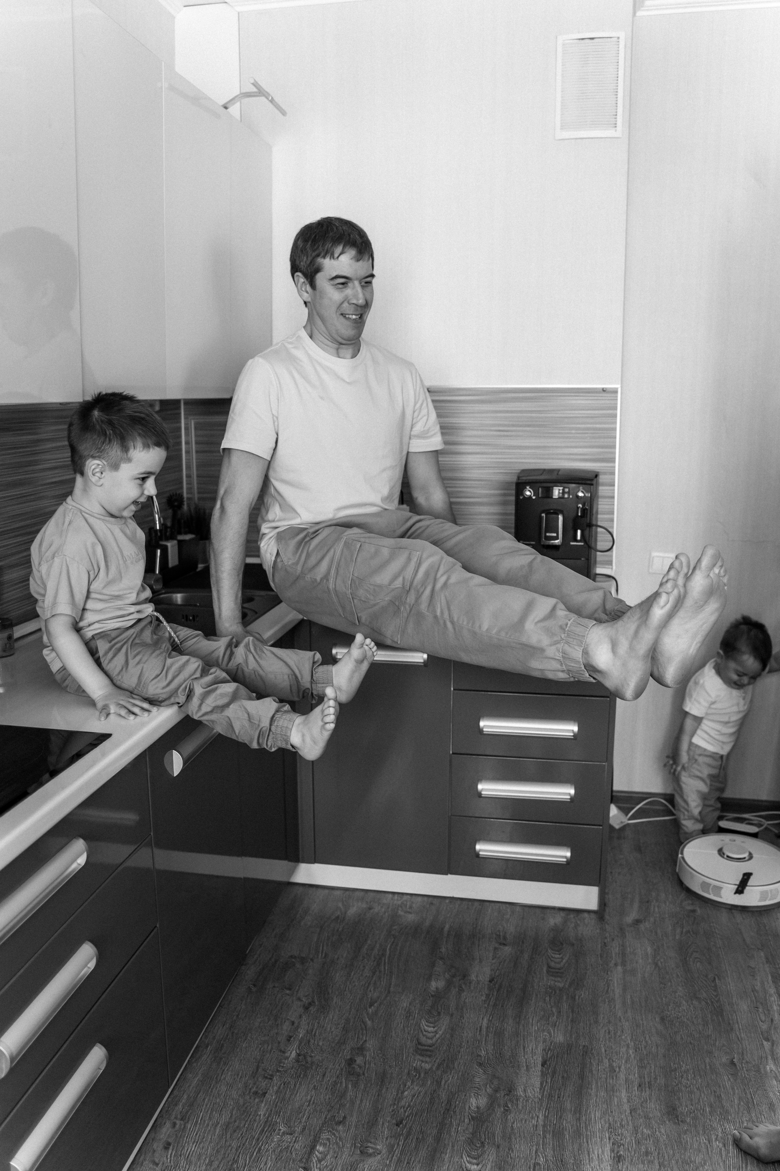 Андрей, Вероника, Миша и Паша. Волик Мария