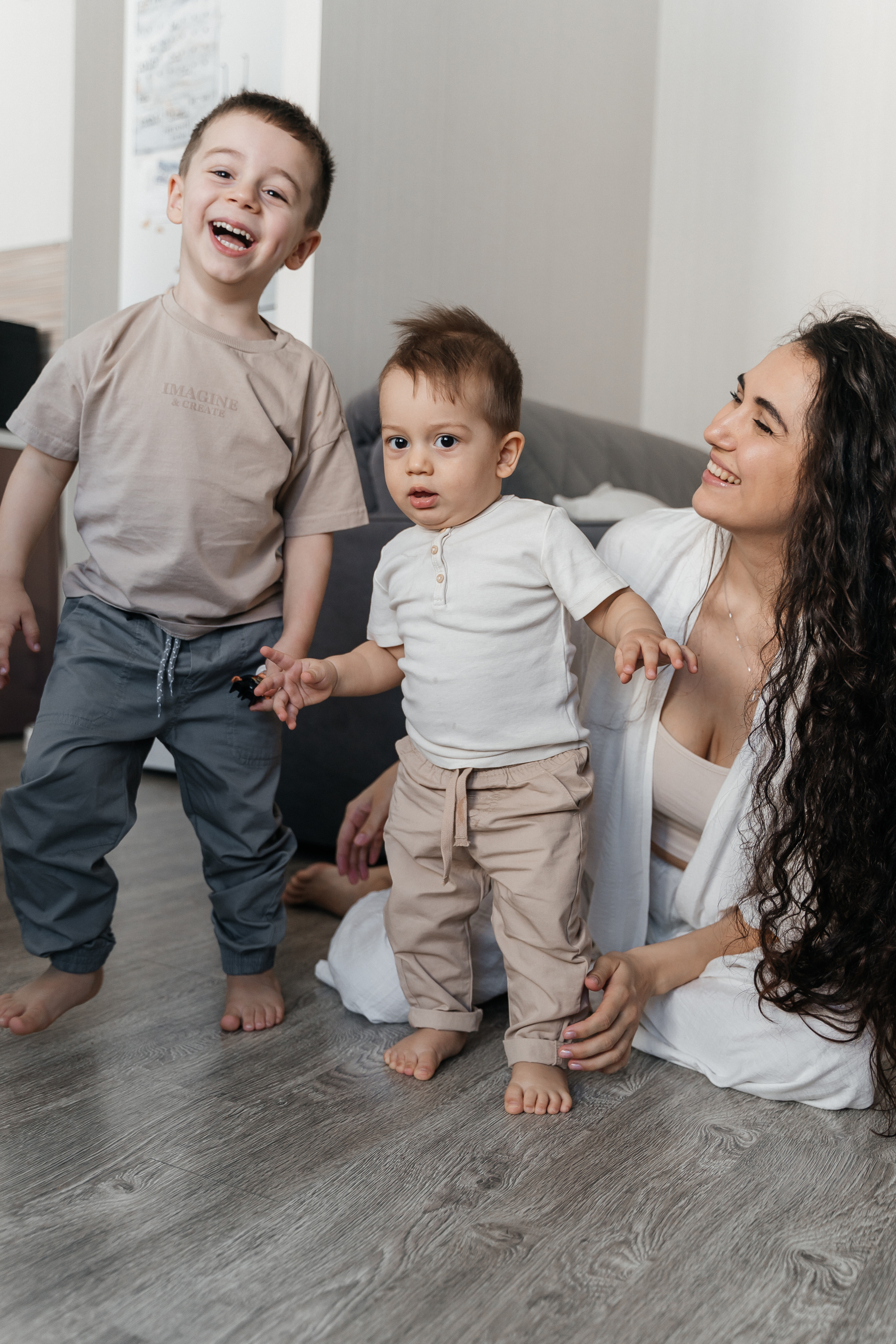 Андрей, Вероника, Миша и Паша. Волик Мария