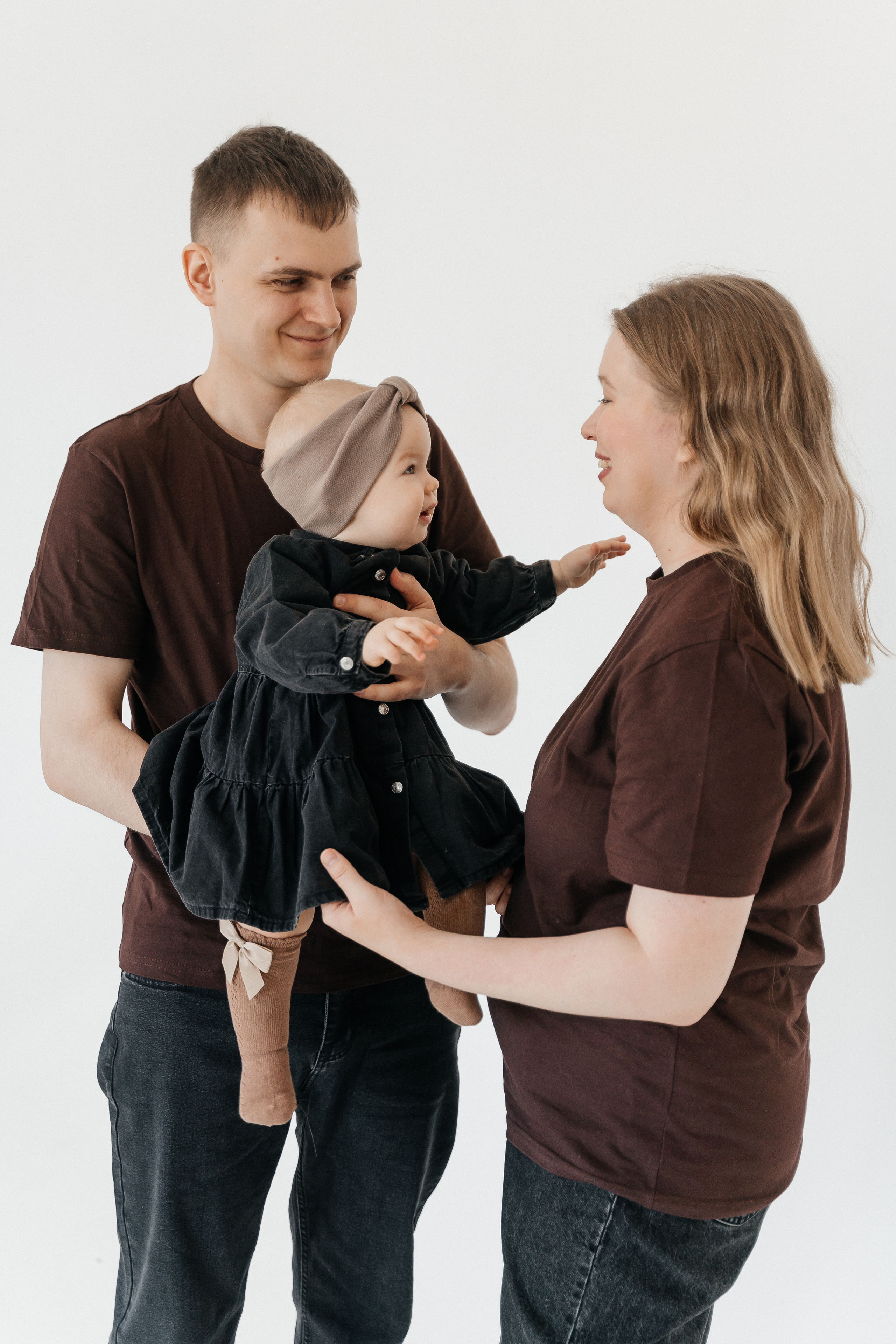 Саша, Наташа и Аня. Волик Мария