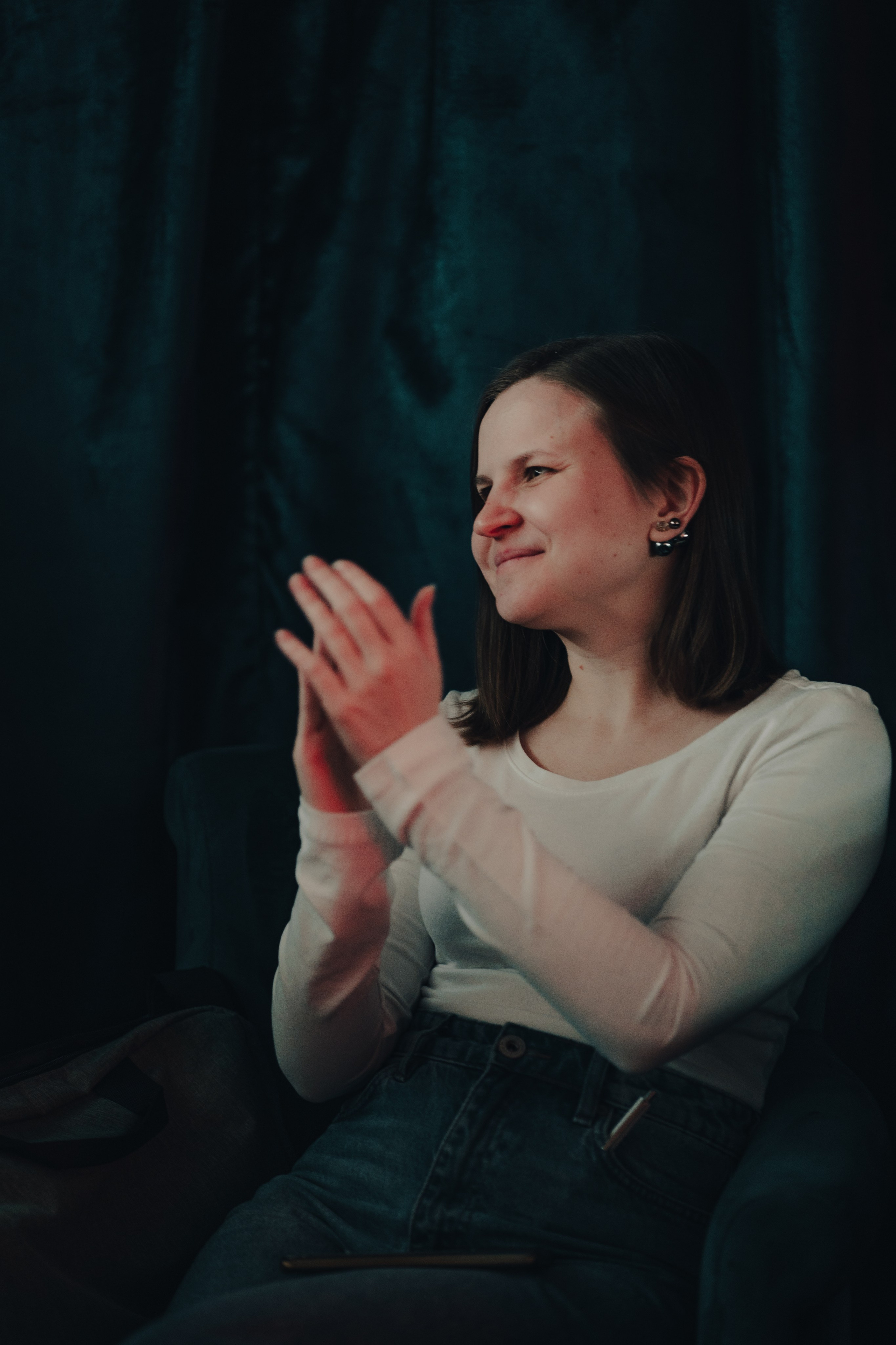 Презентация поэтического сборника. Творческие фотосессии в Москве. Фотоальбом лидера группы ЯЛО