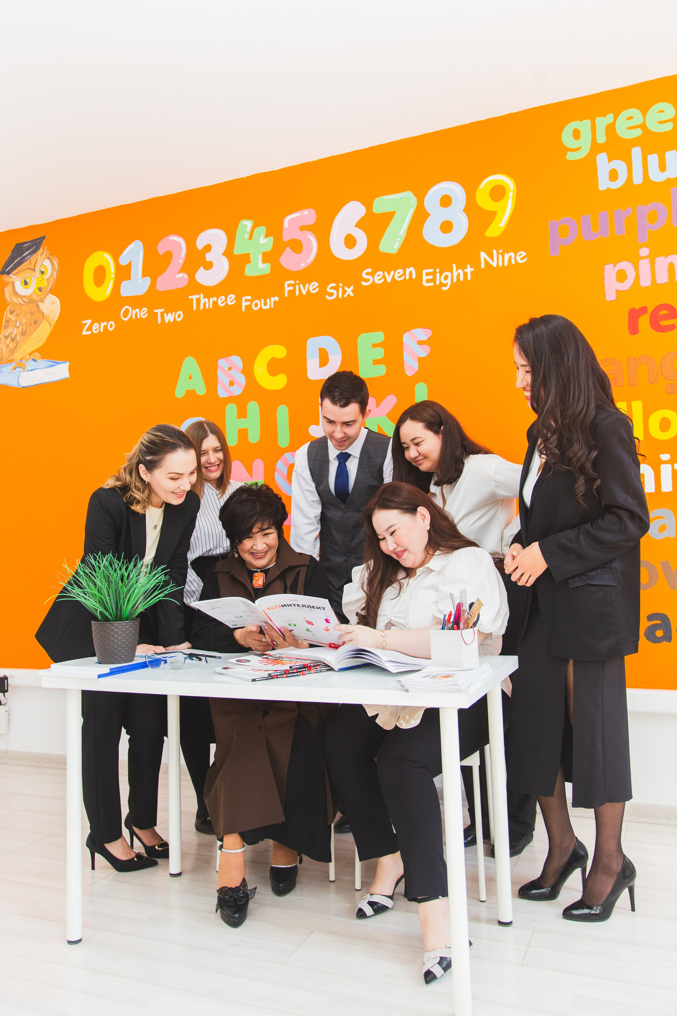 Sova School Атырау. Рекламный и портретный фотограф в Алматы — Серекпаев Танирхан