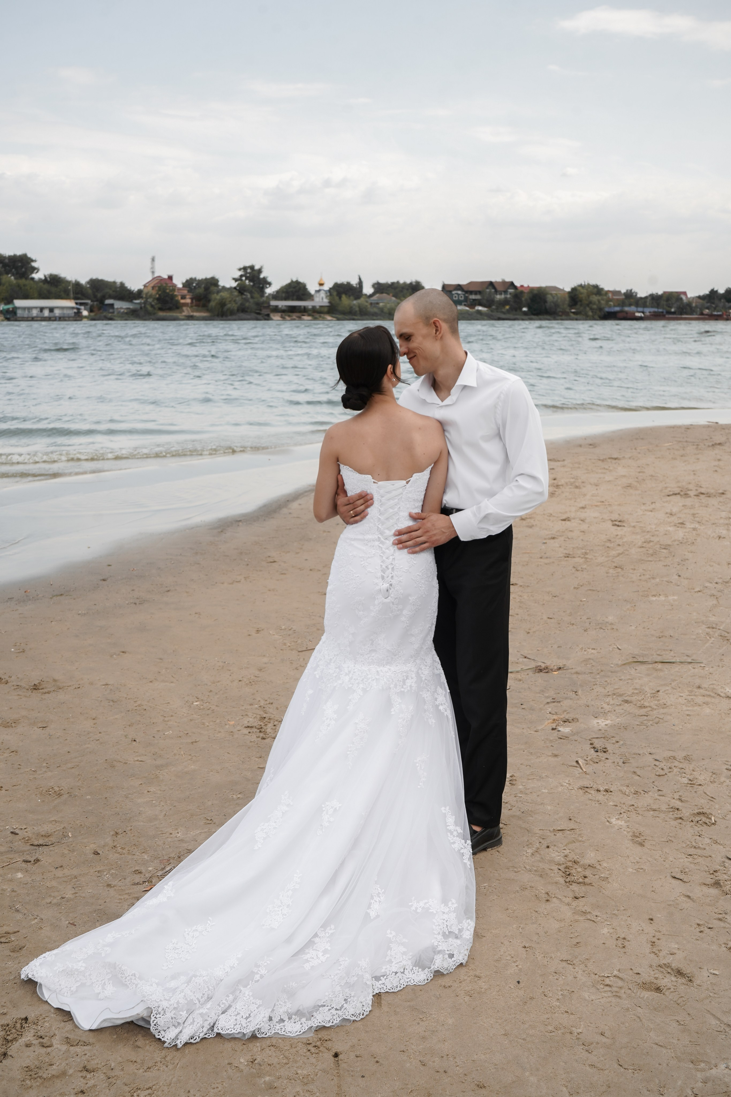 Иван и Изабелла. Свадебный фотограф в Ростове-на-Дону. Таинство Крещения и Венчания, семейные фотосессии. Алёна Чёботова