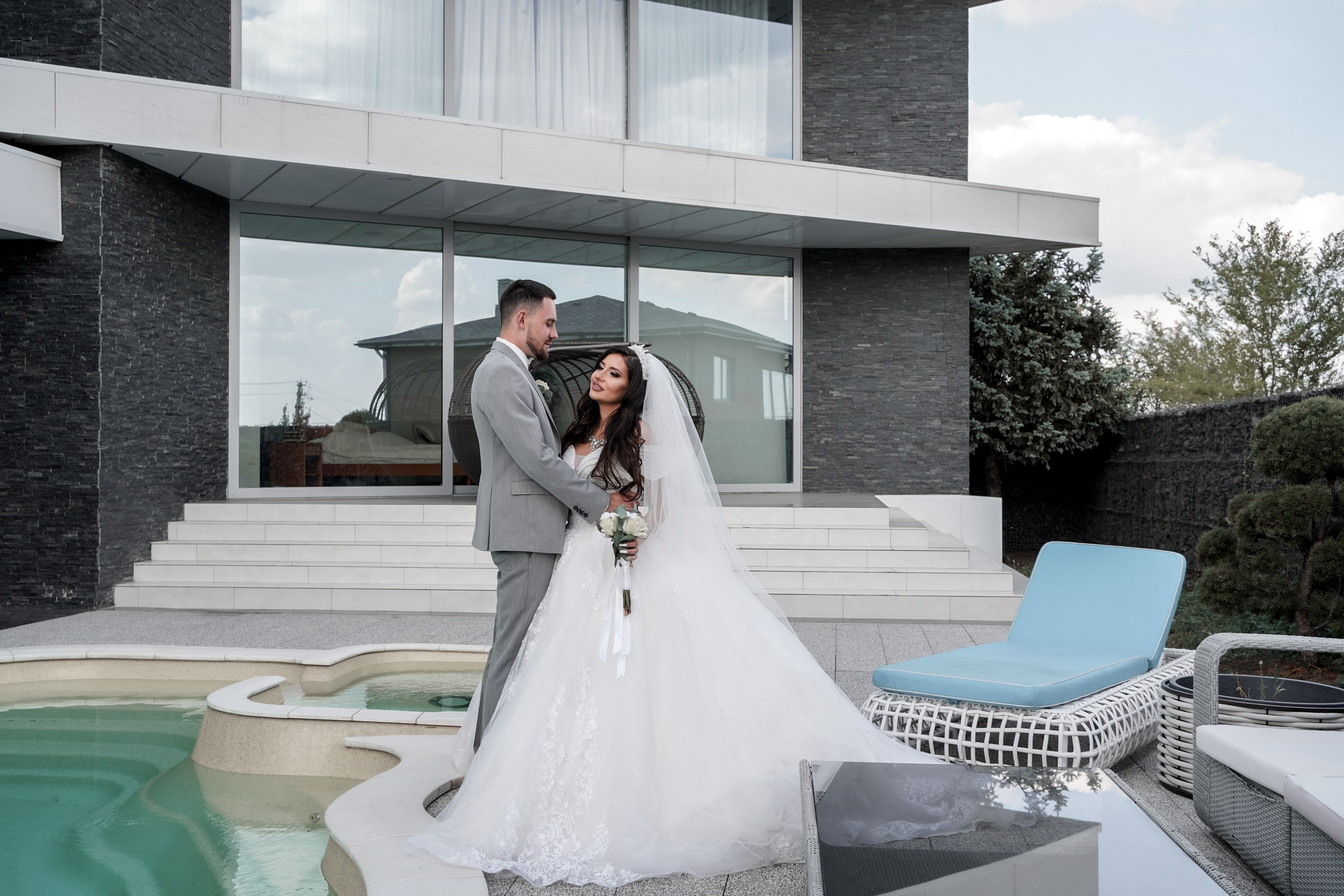 Фотосессия на Вилле Рублева. Фотограф Ростов-на-Дону. Екатерина и Юрий. Свадебный фотограф в Ростове-на-Дону. Таинство Крещения и Венчания, семейные фотосессии. Алёна Чёботова