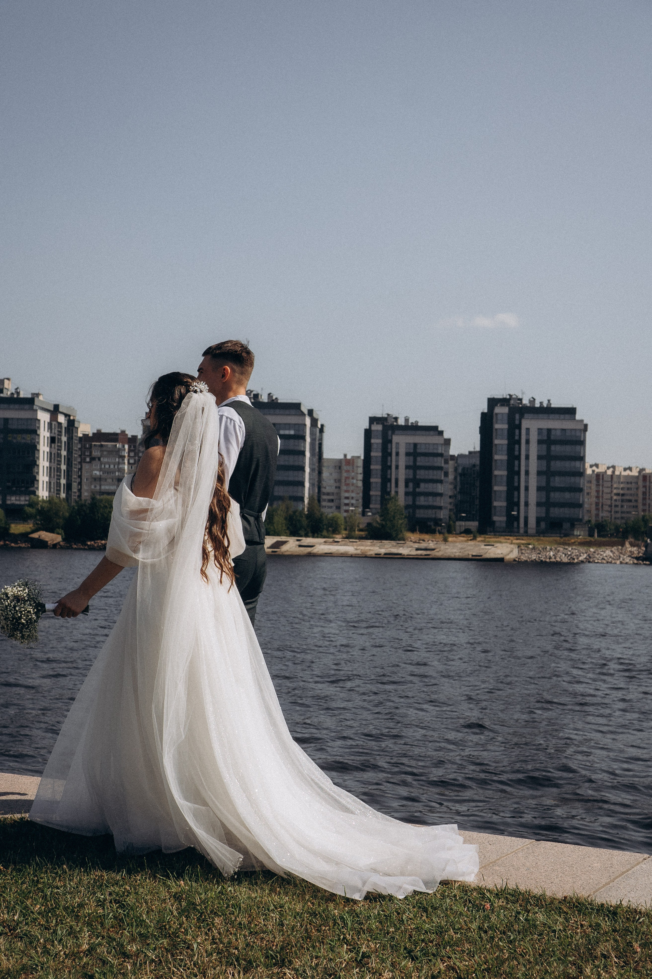 СВАДЕБНАЯ СЬЕМК В ПАРКЕ 300-ЛЕТИЯ. Профессиональный фотограф, Санкт-Петербург — Виктория Богомолова
