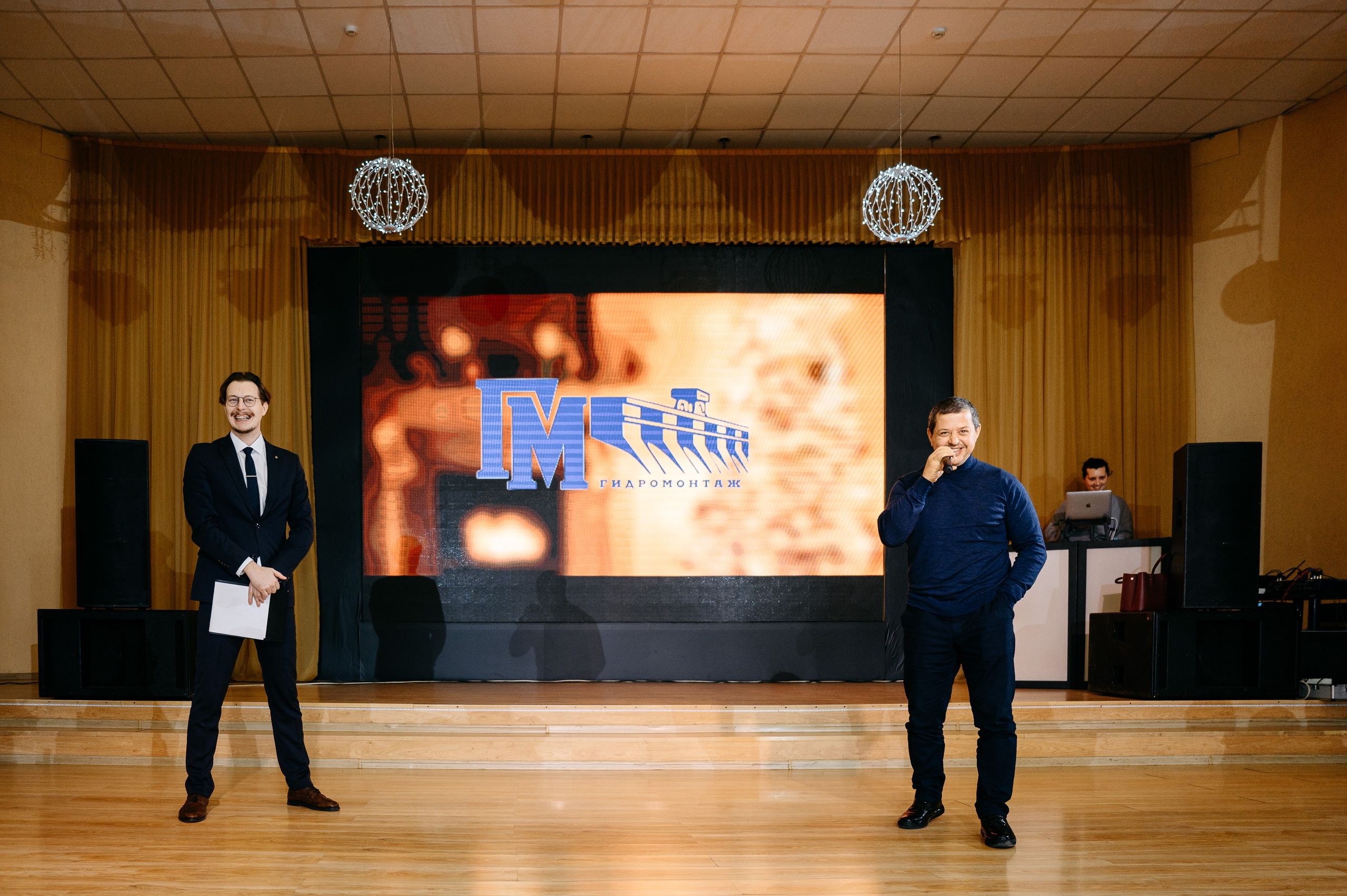 Корпоратив Гидромонтаж. Свадебный фотограф в Красноярске