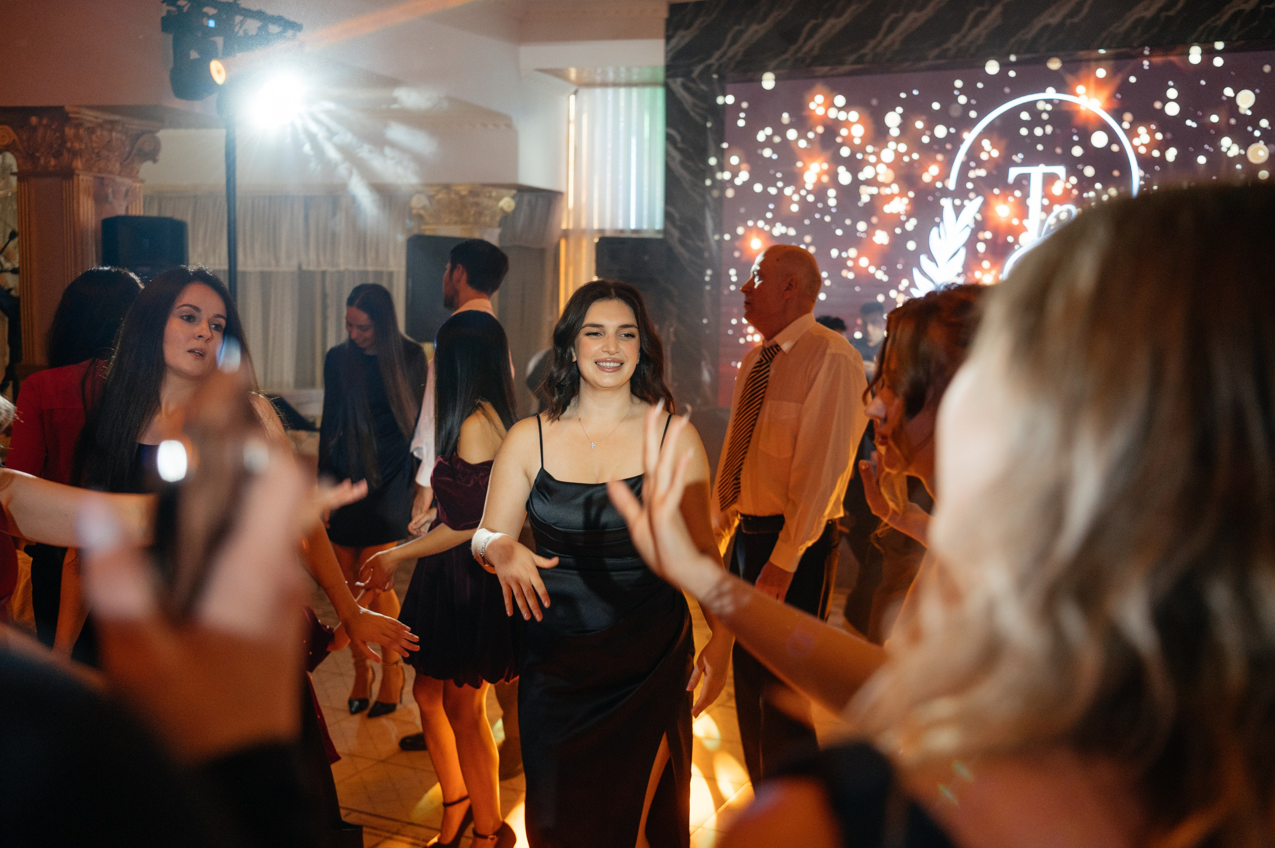 Тогрул и Людмила. Свадебный и студийный фотограф Ирина Котикова