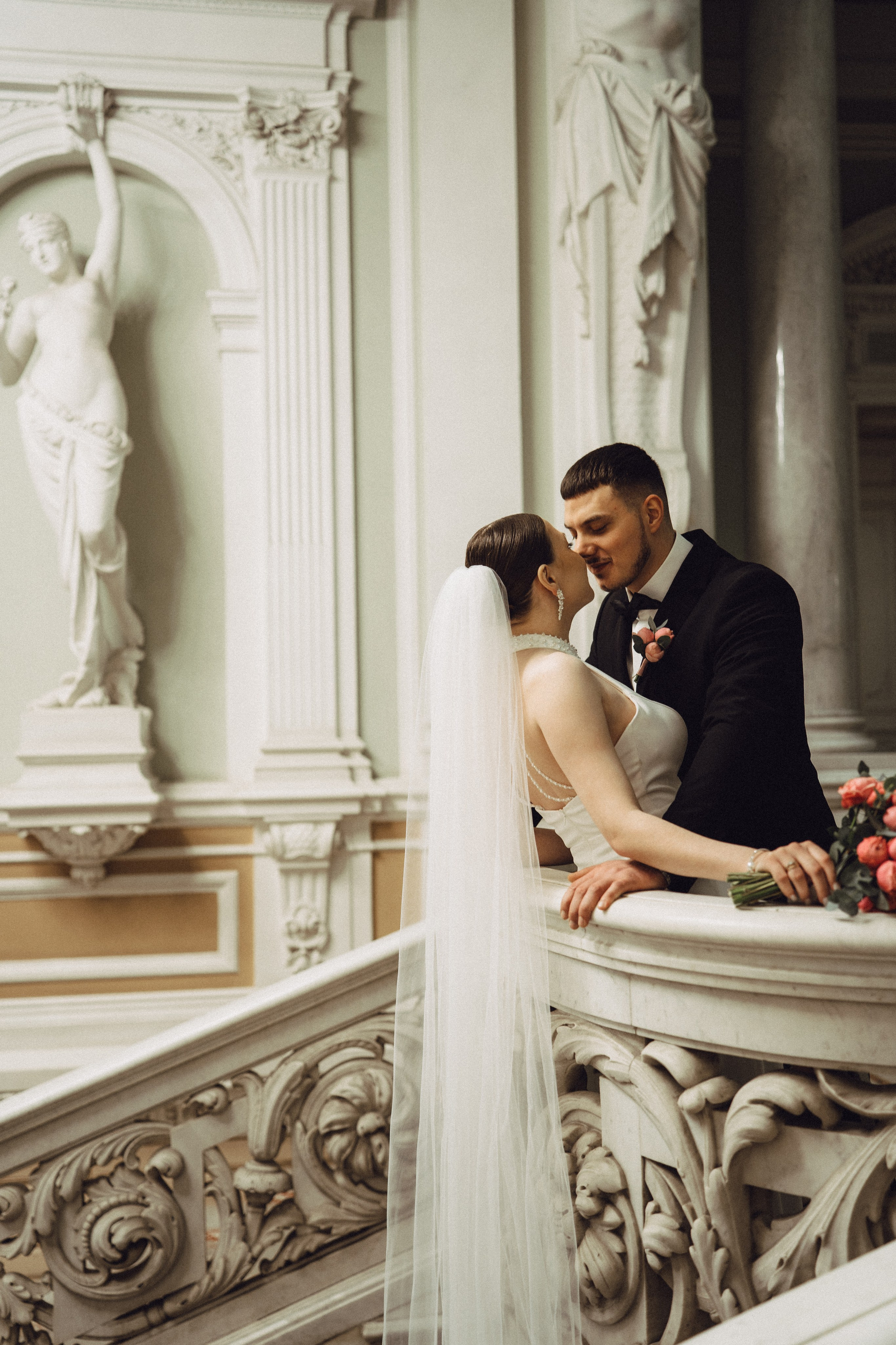 СВАДЕБНАЯ СЬЕМКА В ПЕВОМ ДВОРЦЕ БРАКОСОЧЕТАНИЯ. Профессиональный фотограф, Санкт-Петербург — Виктория Богомолова