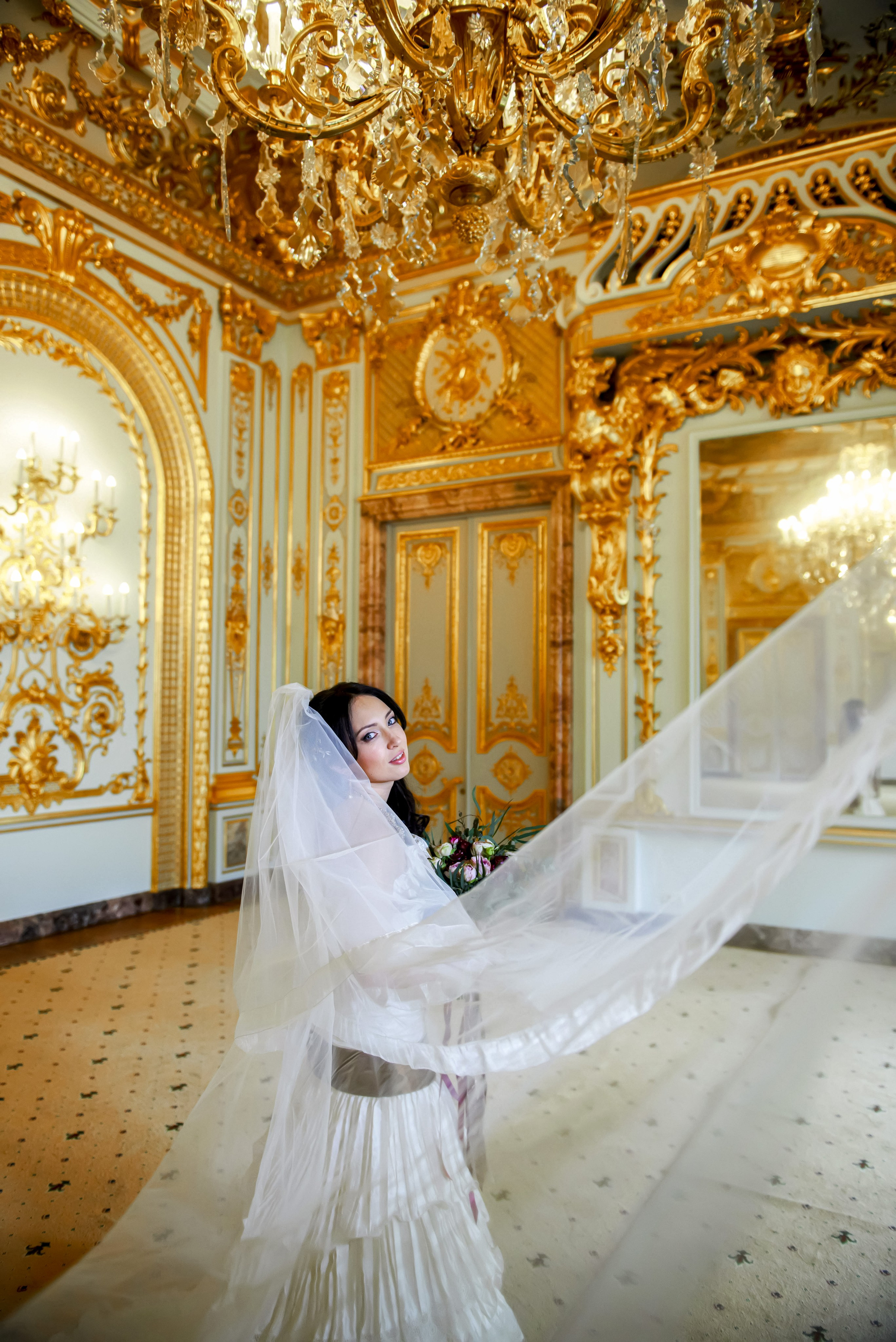 Свадебная фотосессия в Доме Архитектора на Большой Морской ул. Портретный, семейный и свадебный фотограф в Санкт-Петербурге и в Пушкине Ширяев Денис