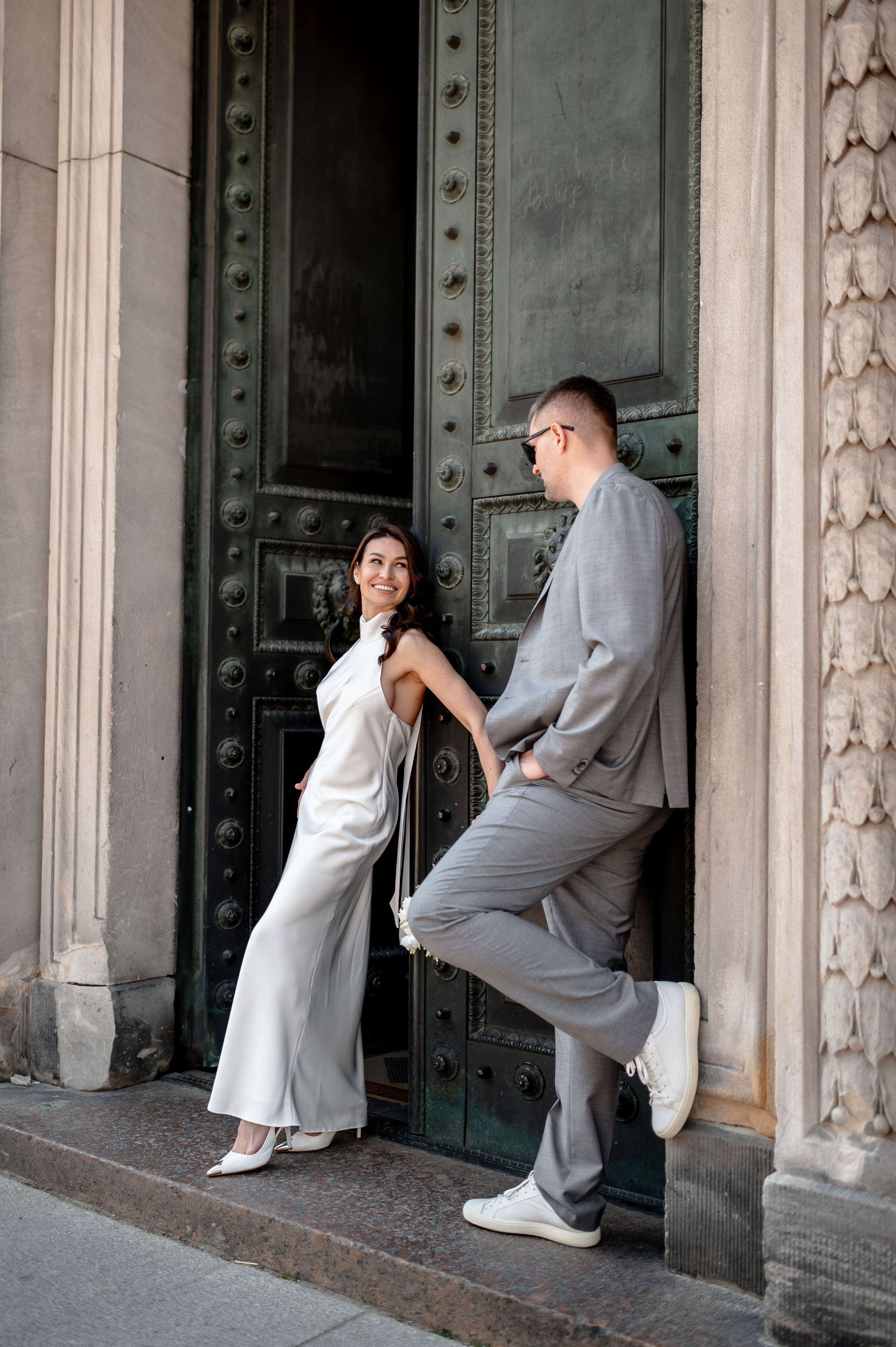 Алина и Алексей (прогулка на кабриолете, Академия Художеств, Екатерининский парк в Пушкине). Портретный, семейный и свадебный фотограф в Санкт-Петербурге и в Пушкине Ширяев Денис