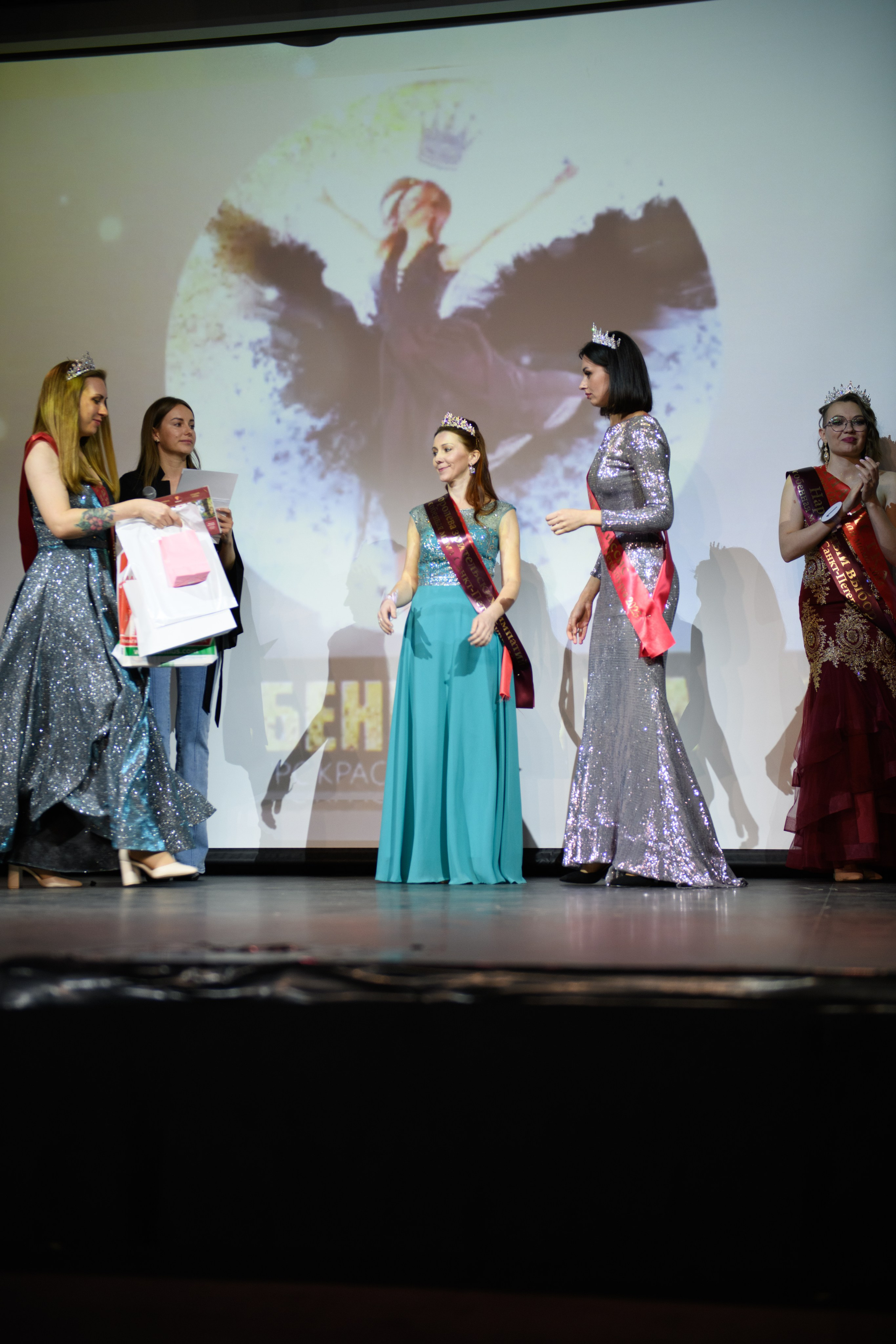 Финал конкурса красоты и материнства «Особенная мама». Организация и проведение фотосъемок в Санкт-Петербурге. Фотограф Смирягин Илья