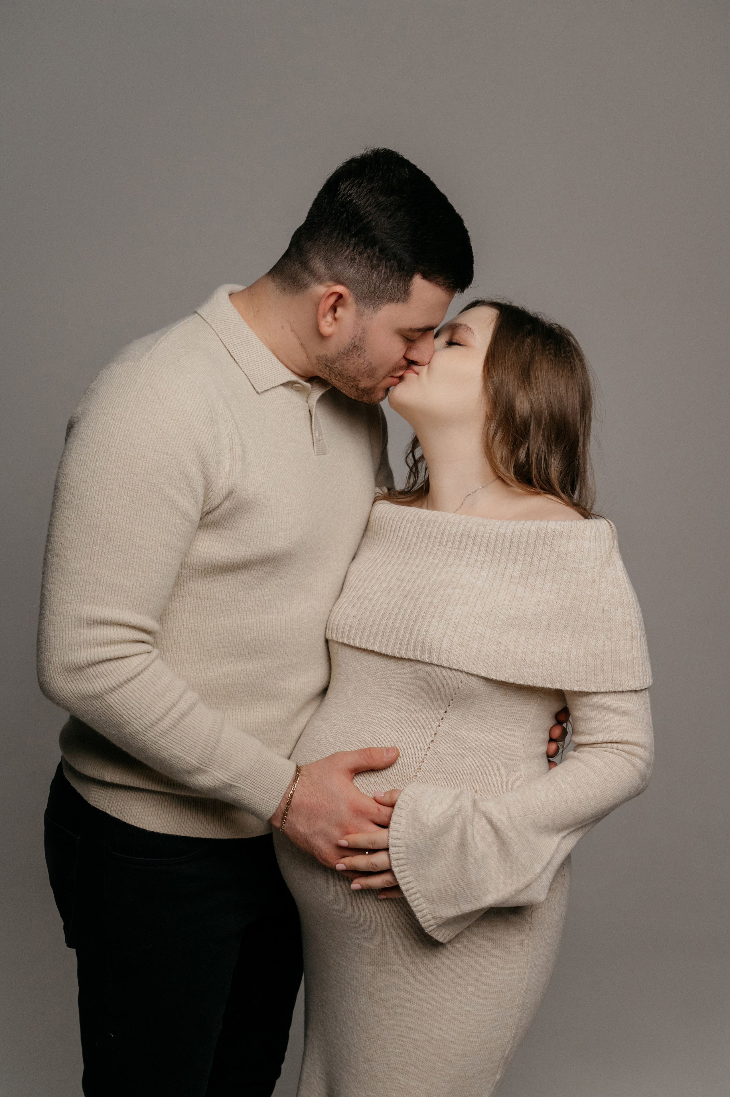 Нежная фотосессия беременности для Юли и Анзора. Свадебный фотограф Мария Строгонова