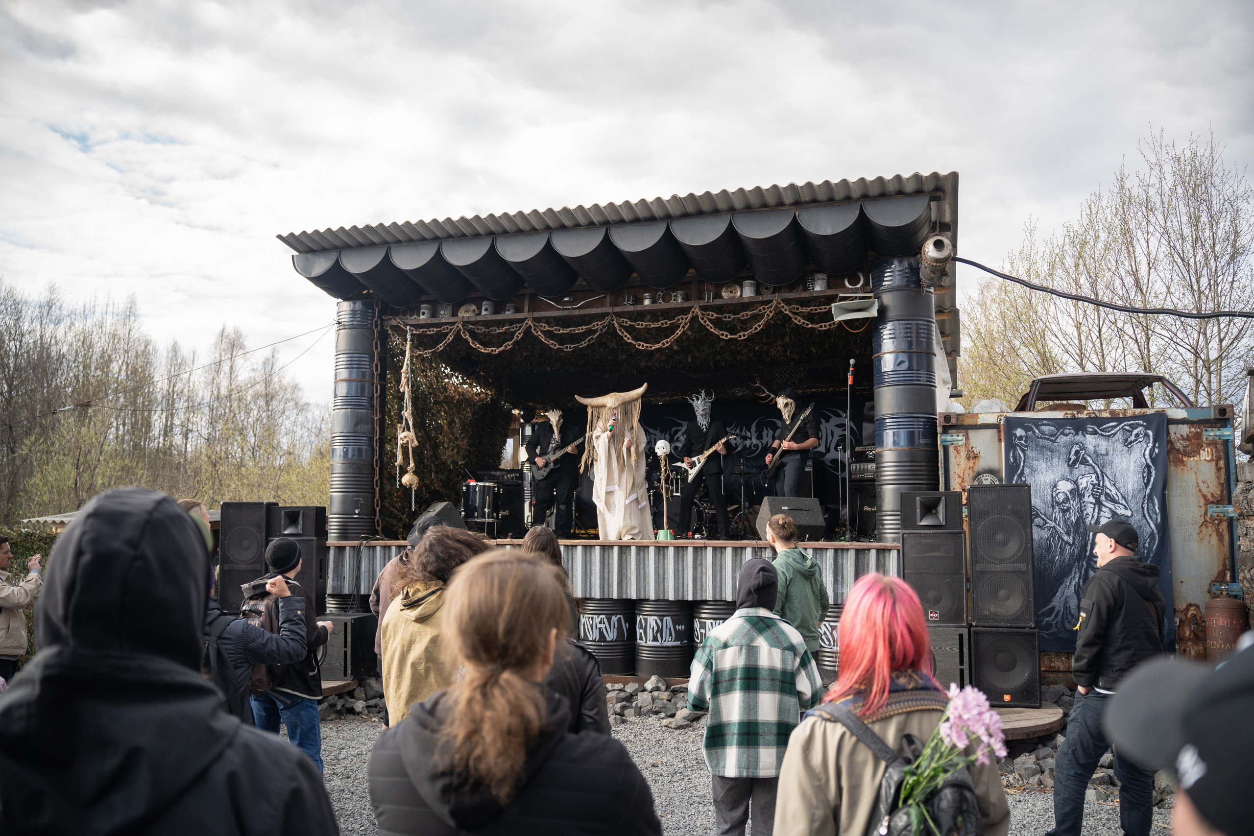 Фестиваль «ПОСРЕДИ КЛАДБИЩ И БОЛОТ»|Архангельск. Концертный и репортажный фотограф в Санкт-Петербурге Слава Пахомов