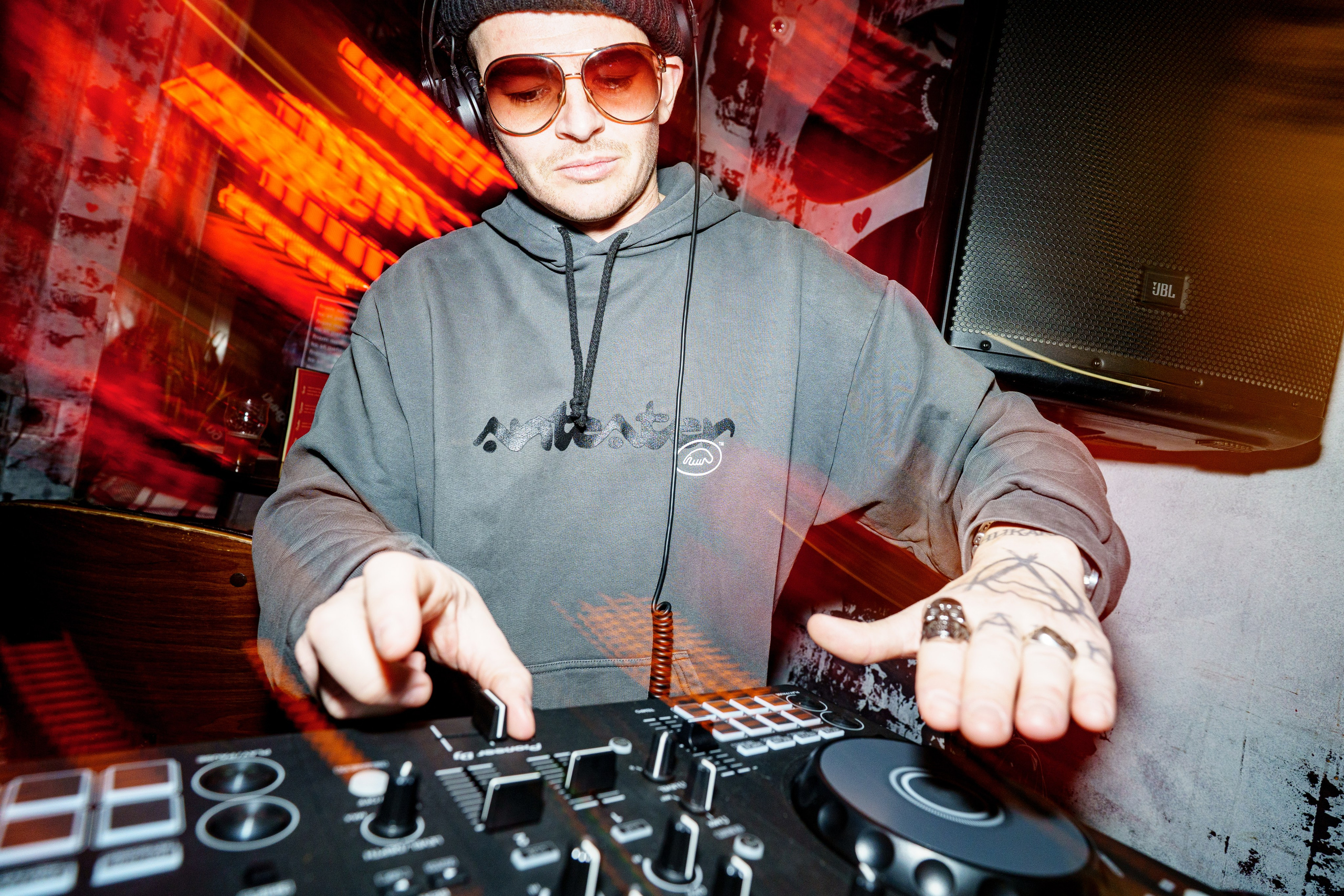 From NSK to SPB. Dj Enott. Концертный и репортажный фотограф в Санкт-Петербурге Слава Пахомов