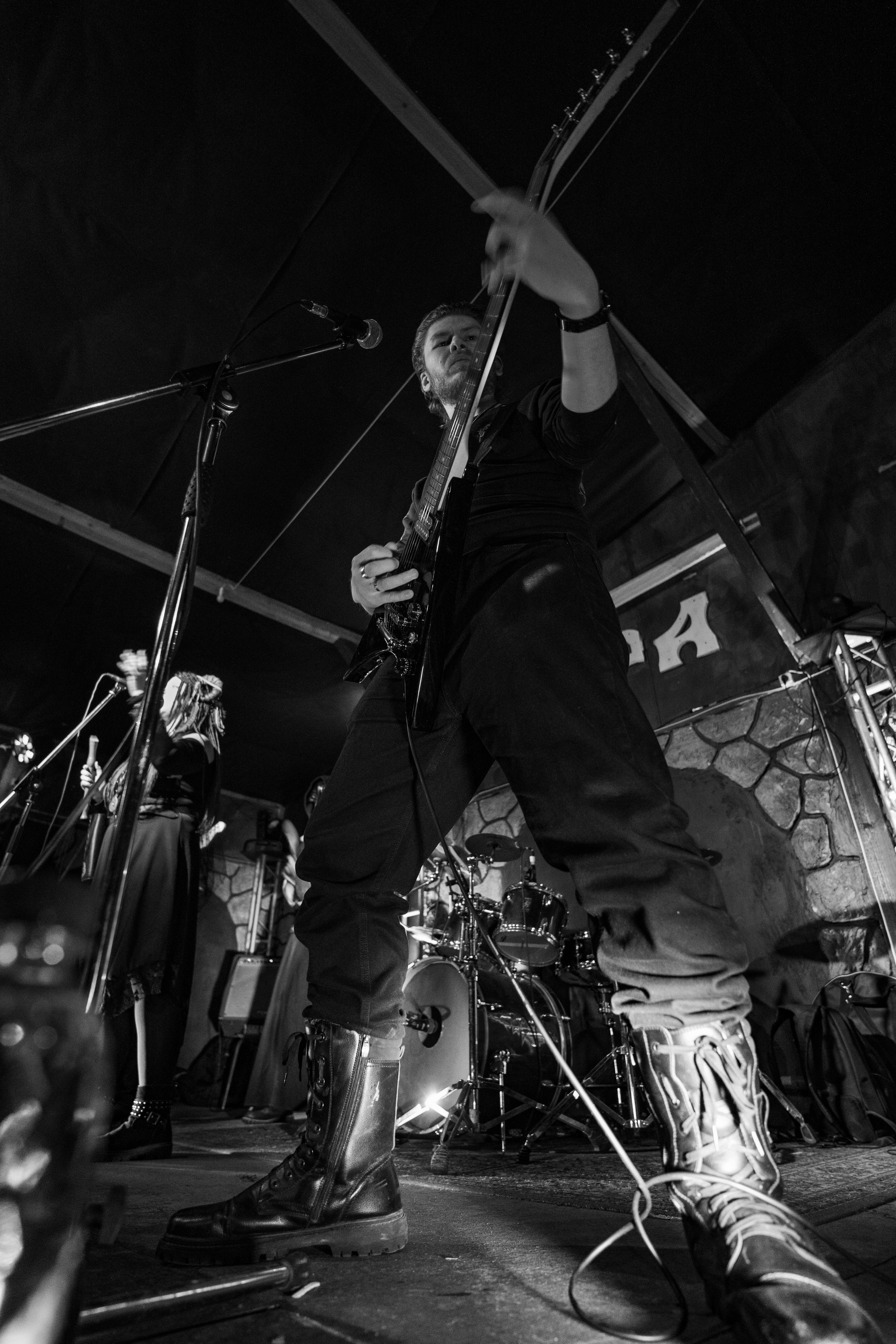 Ночь На Земле|Нора, Псков. Концертный и репортажный фотограф в Санкт-Петербурге Слава Пахомов