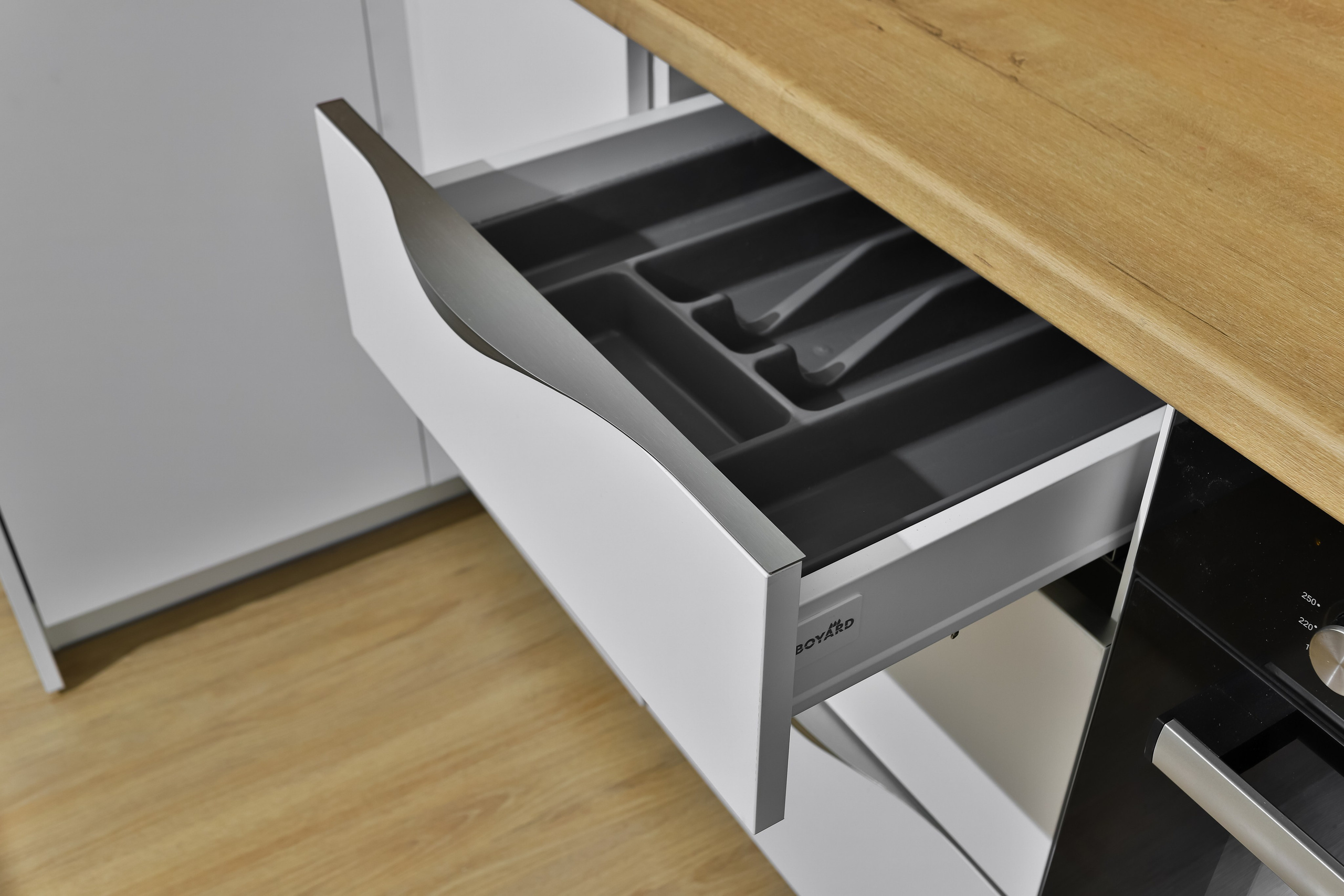 Корпусная мебель «АБ Мебель». Интерьерный фотограф и видеограф в Санкт-Петербурге Вадим Балбашевский