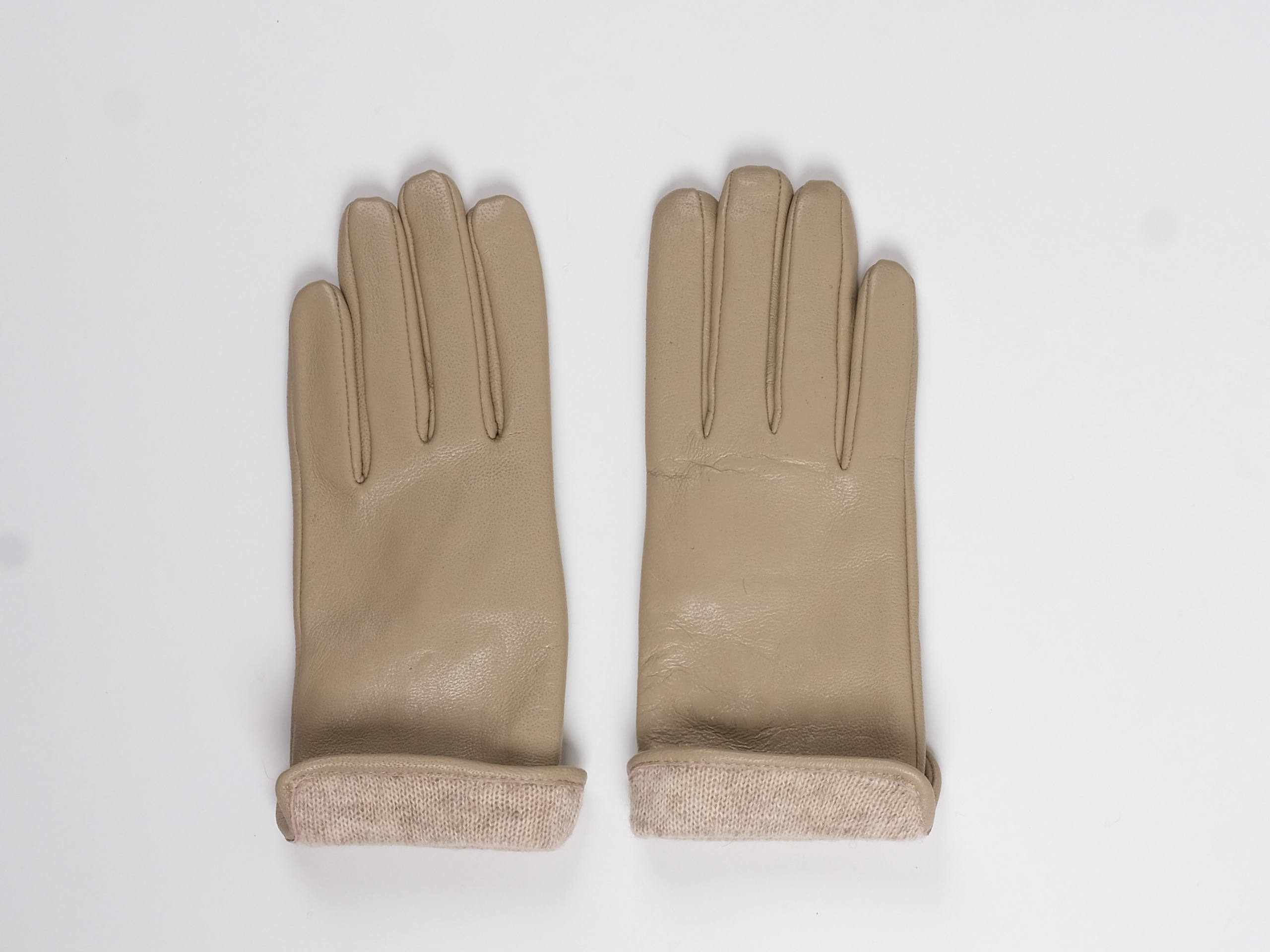 Коммерческая съемка аксессуаров для маркетплейса в фотостудии в Москве, фотограф Гурьянова Ольга.