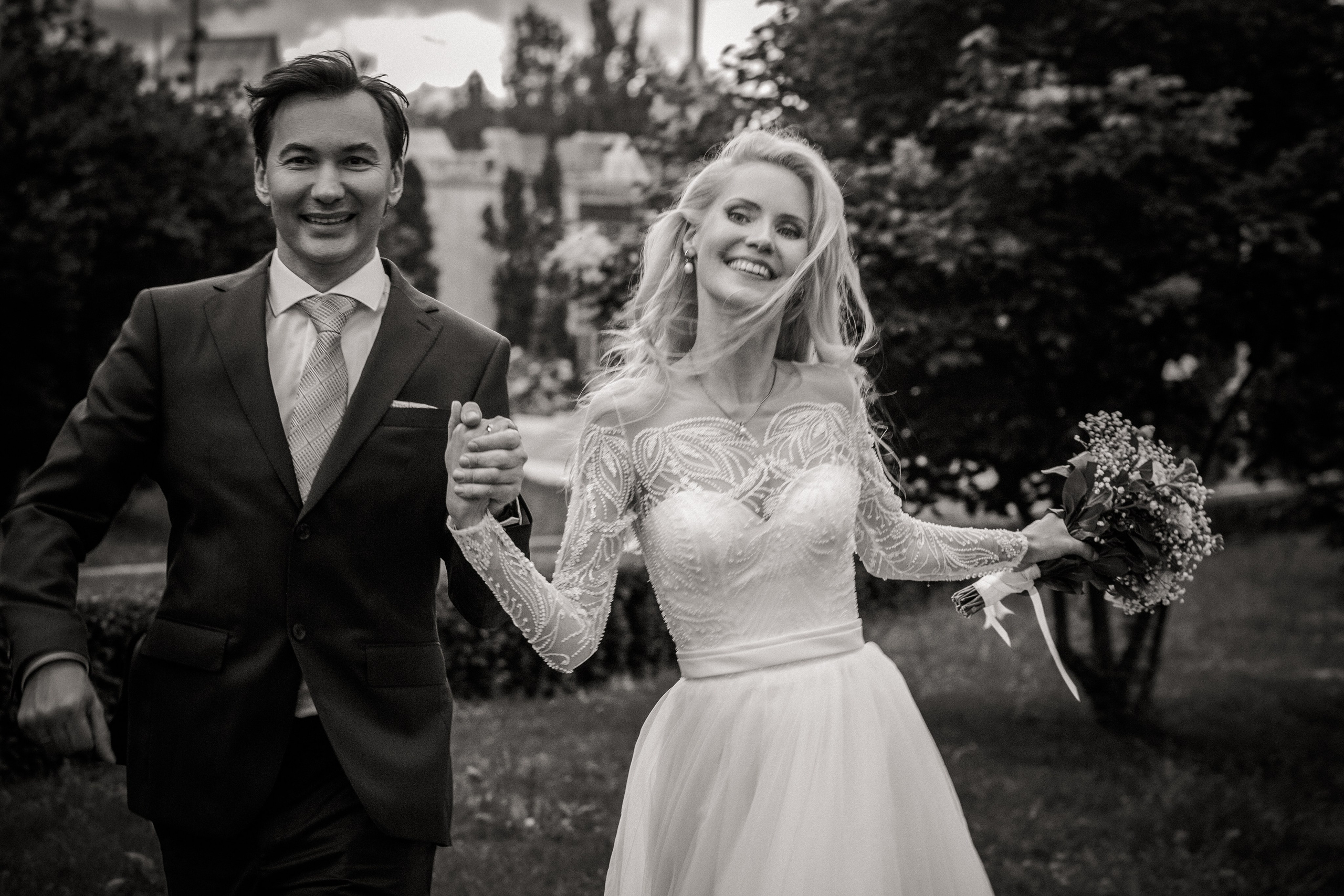 Свадебная фотосессия на ВДНХ. Свадебный и семейный фотограф в Москве и Подмосковье Лариса Козлова