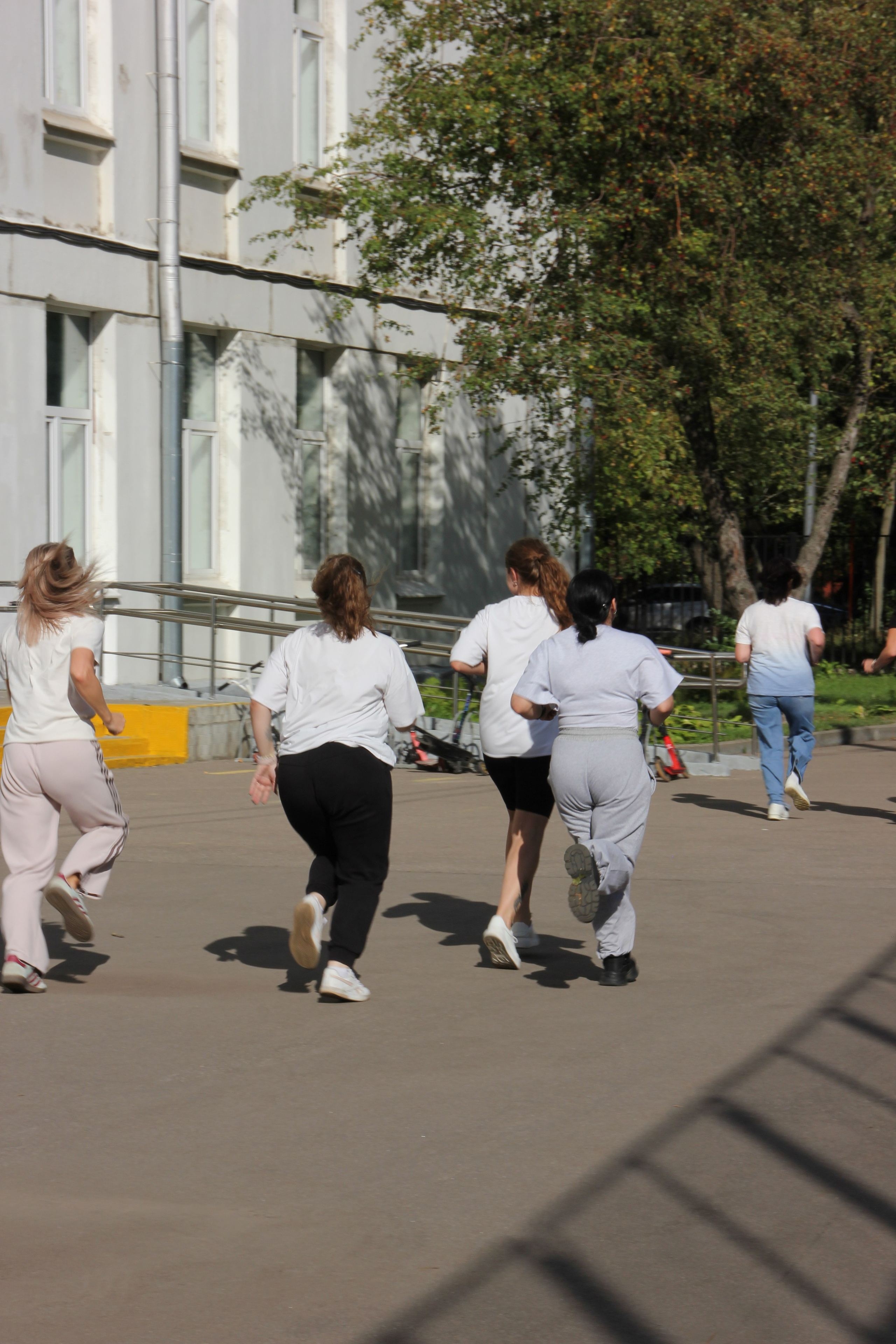 Школьный кросс 12.09.26. Фотограф, оператор в Москве Савелий Колчугин