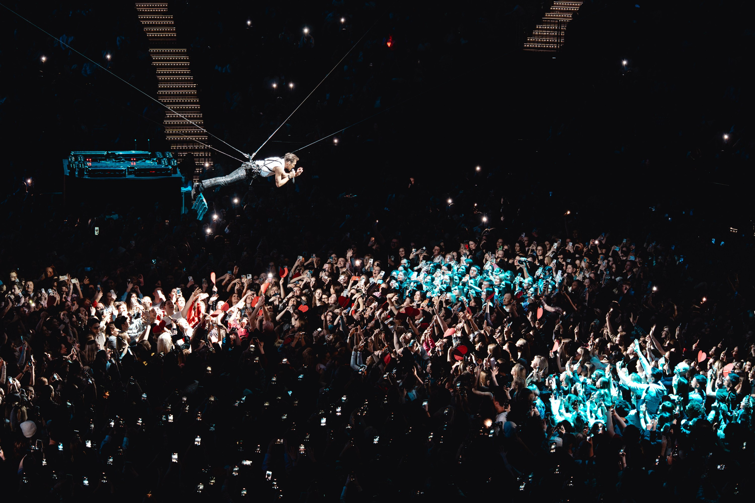 Дима Билан. Магия музыки в кадре: Концертная Фотография