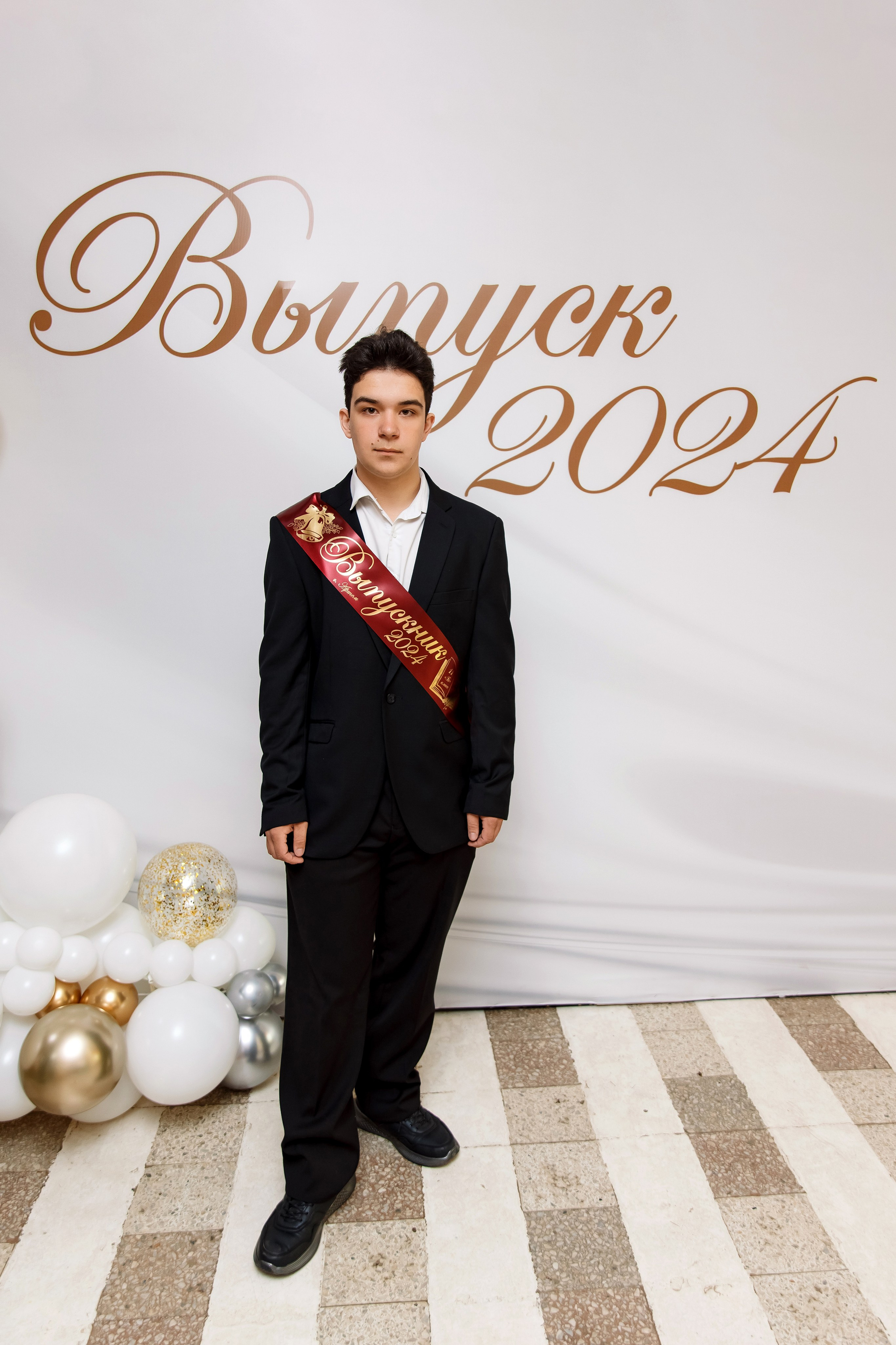 11 класс Последний звонок. Фотограф Любовь Корниенко, Примоский край