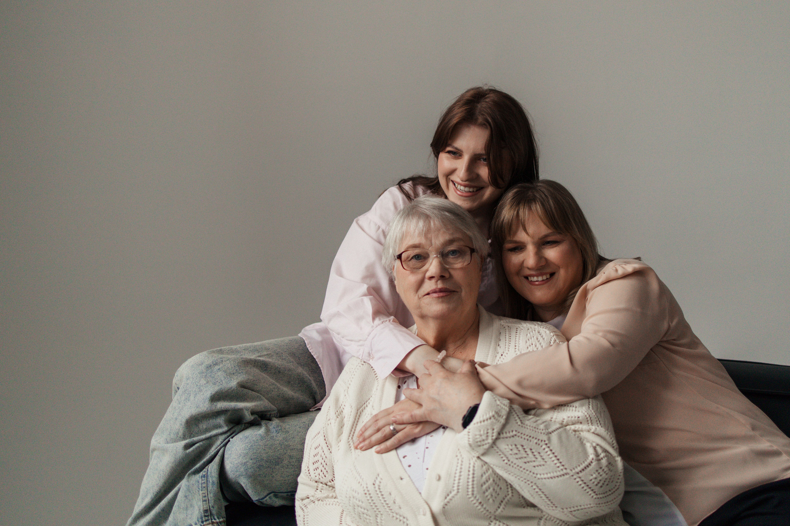 Три поколения / ID Studio. Фотограф в Выборге и Санкт-Петербурге Маша Гуляева