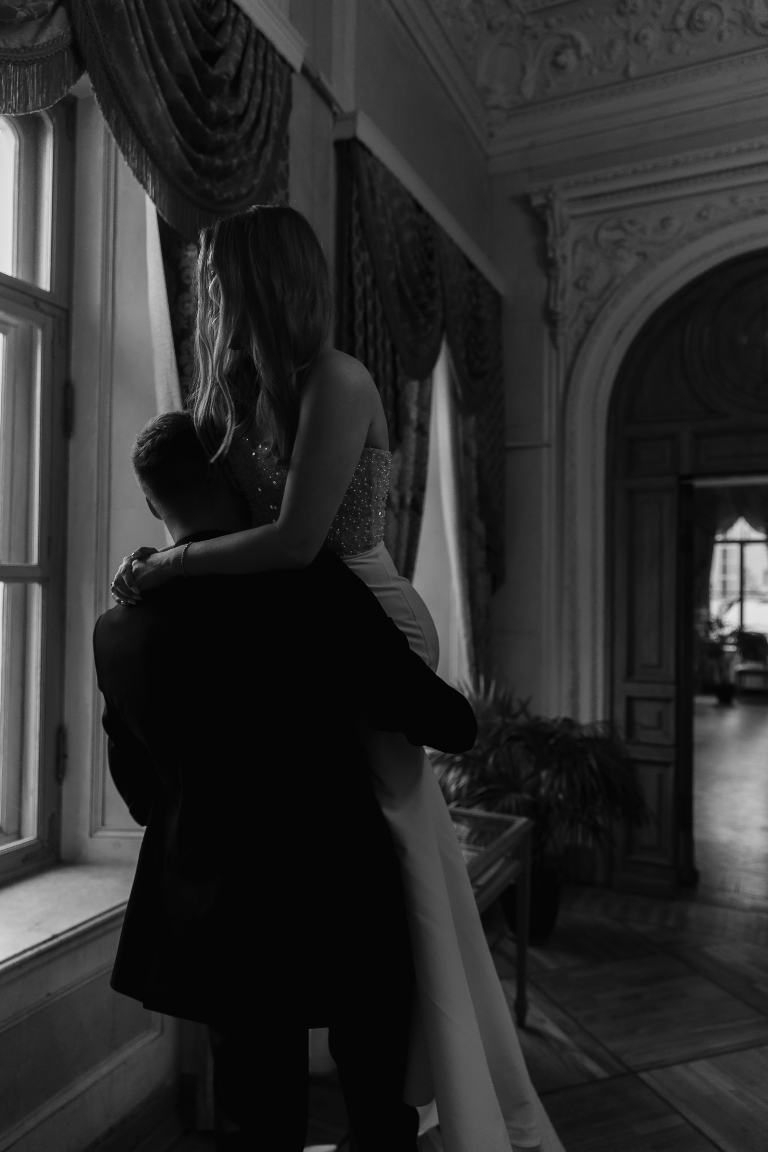 07.05.2024. RETOUCH-HOUSE